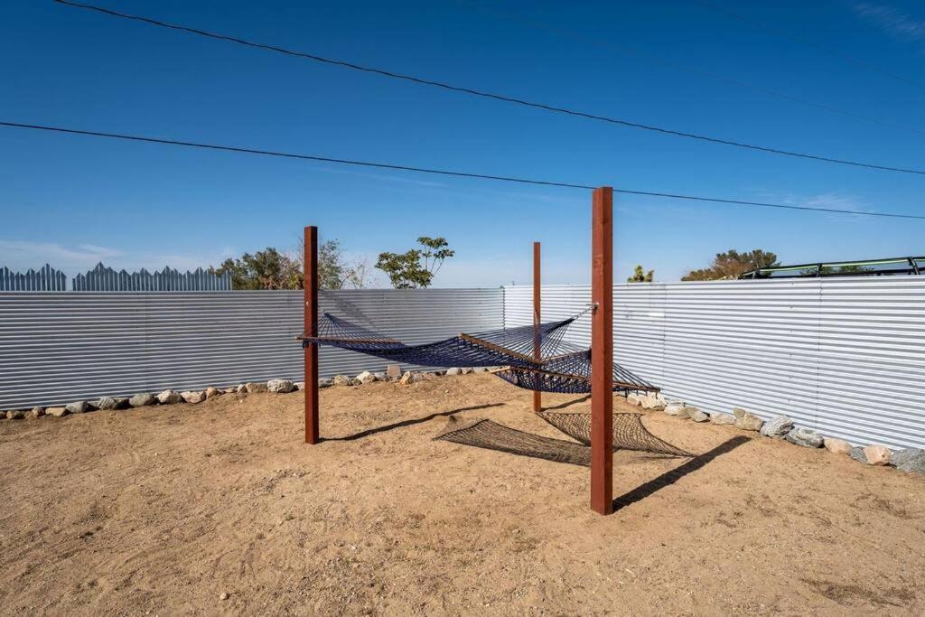 Desert ROSE Villa - Amazing Location - Fire-pit - NEW view 3