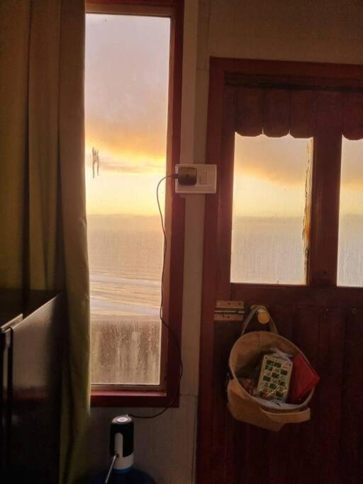 Cabaña con vista al mar, La Boca