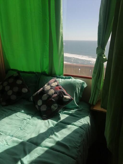 Cabaña con vista al mar, La Boca