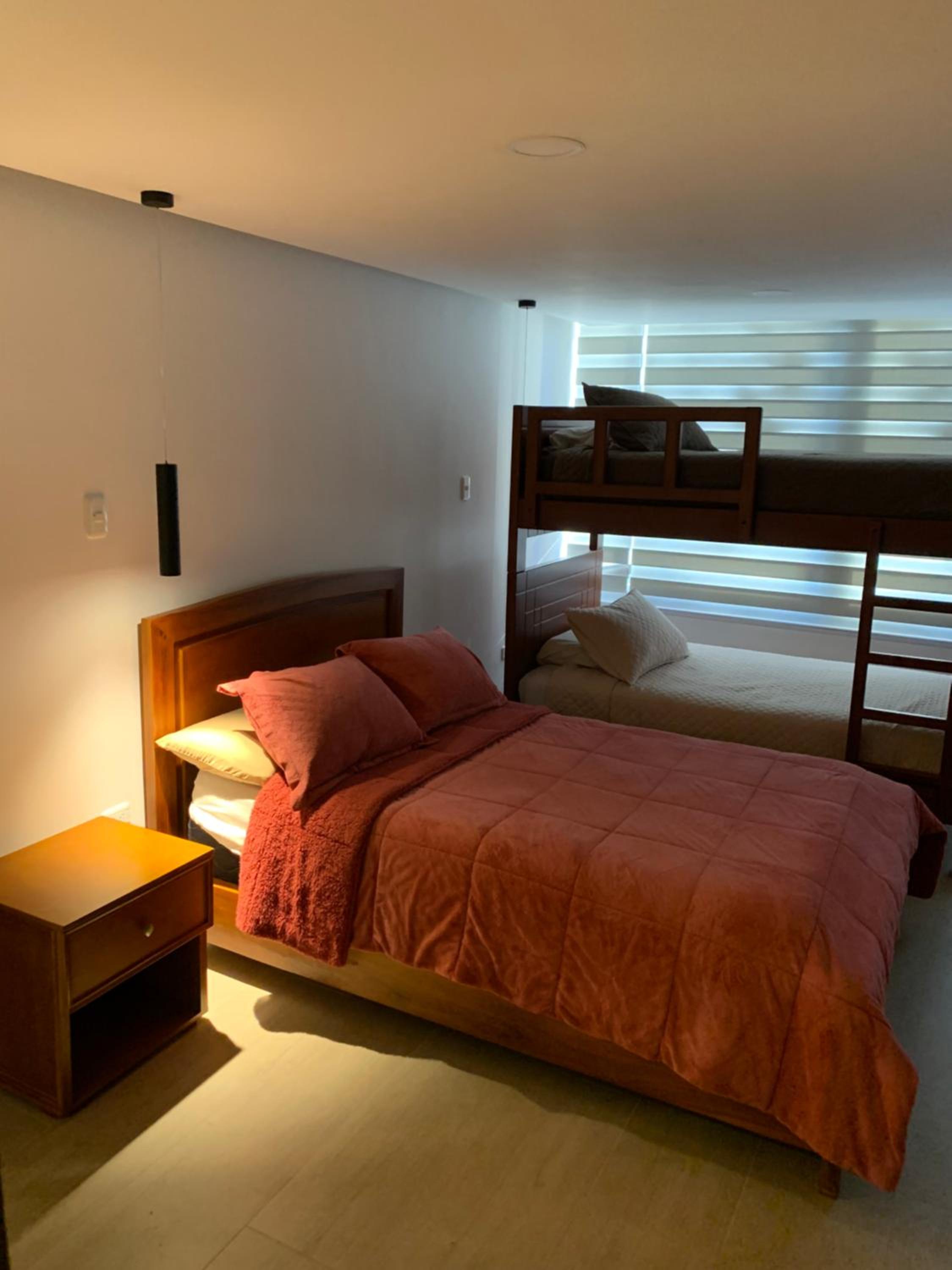Suite amoblada excelente ubicación en Quito