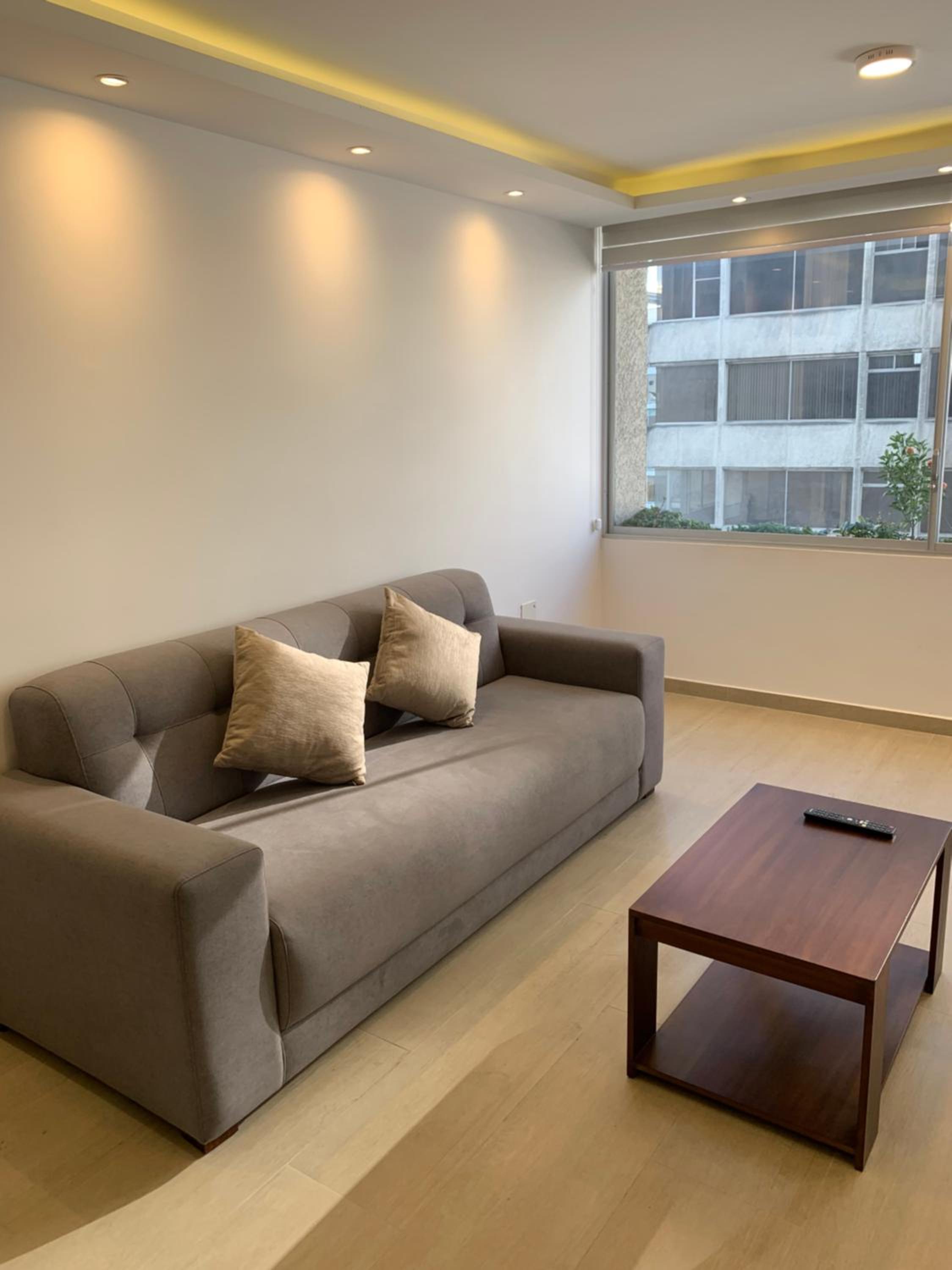 Suite amoblada excelente ubicación en Quito