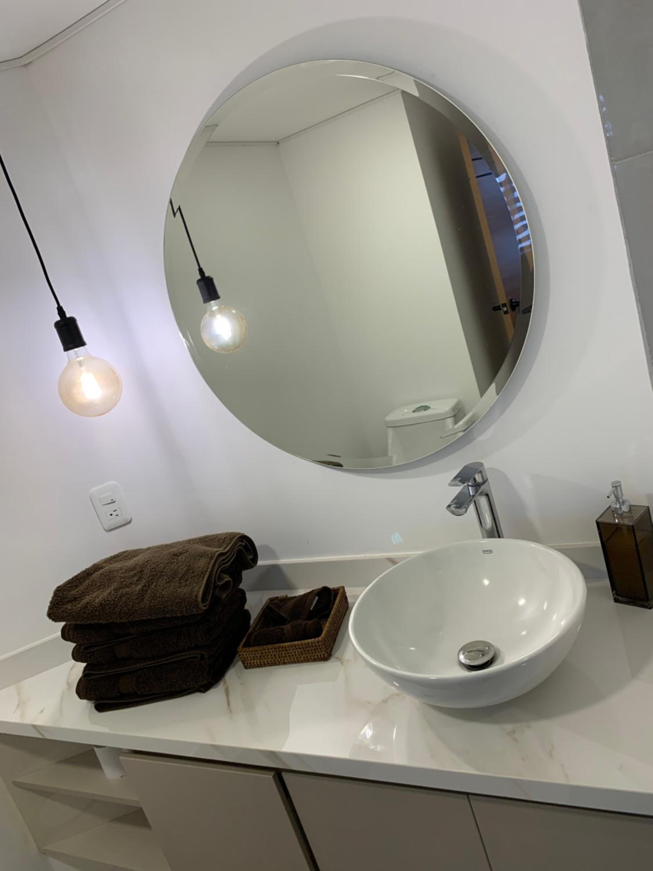Suite amoblada excelente ubicación en Quito