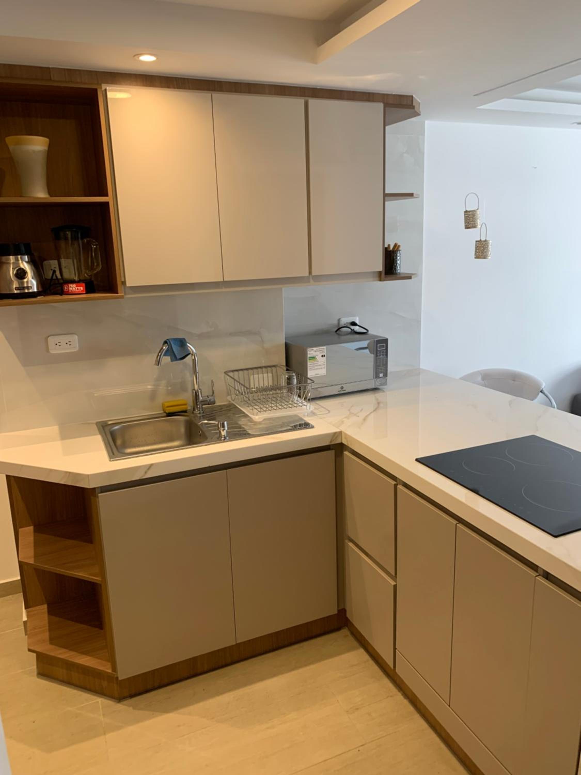 Suite amoblada excelente ubicación en Quito