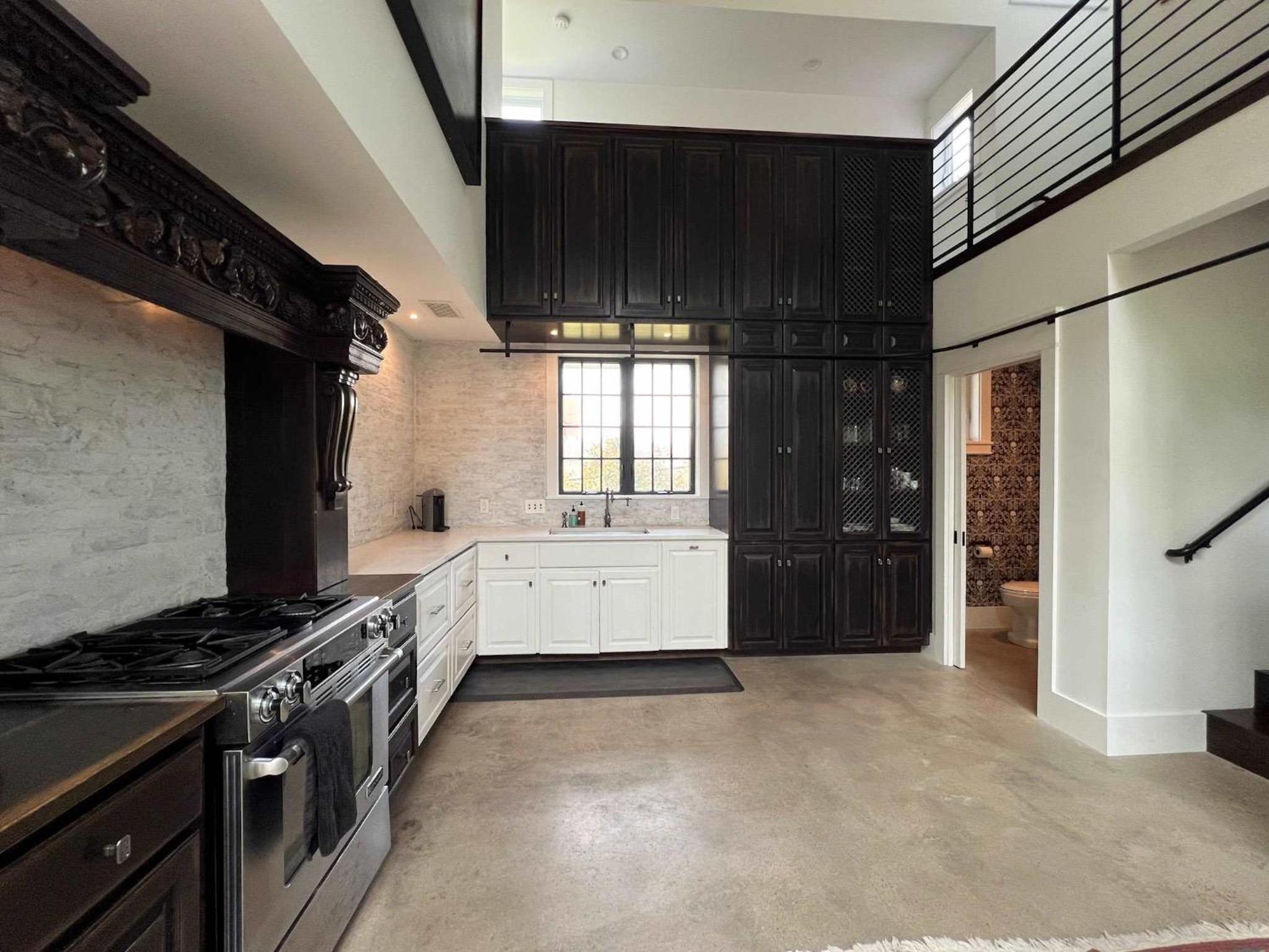 RARE - Unique East Austin Home - Walk to Downtown view 4