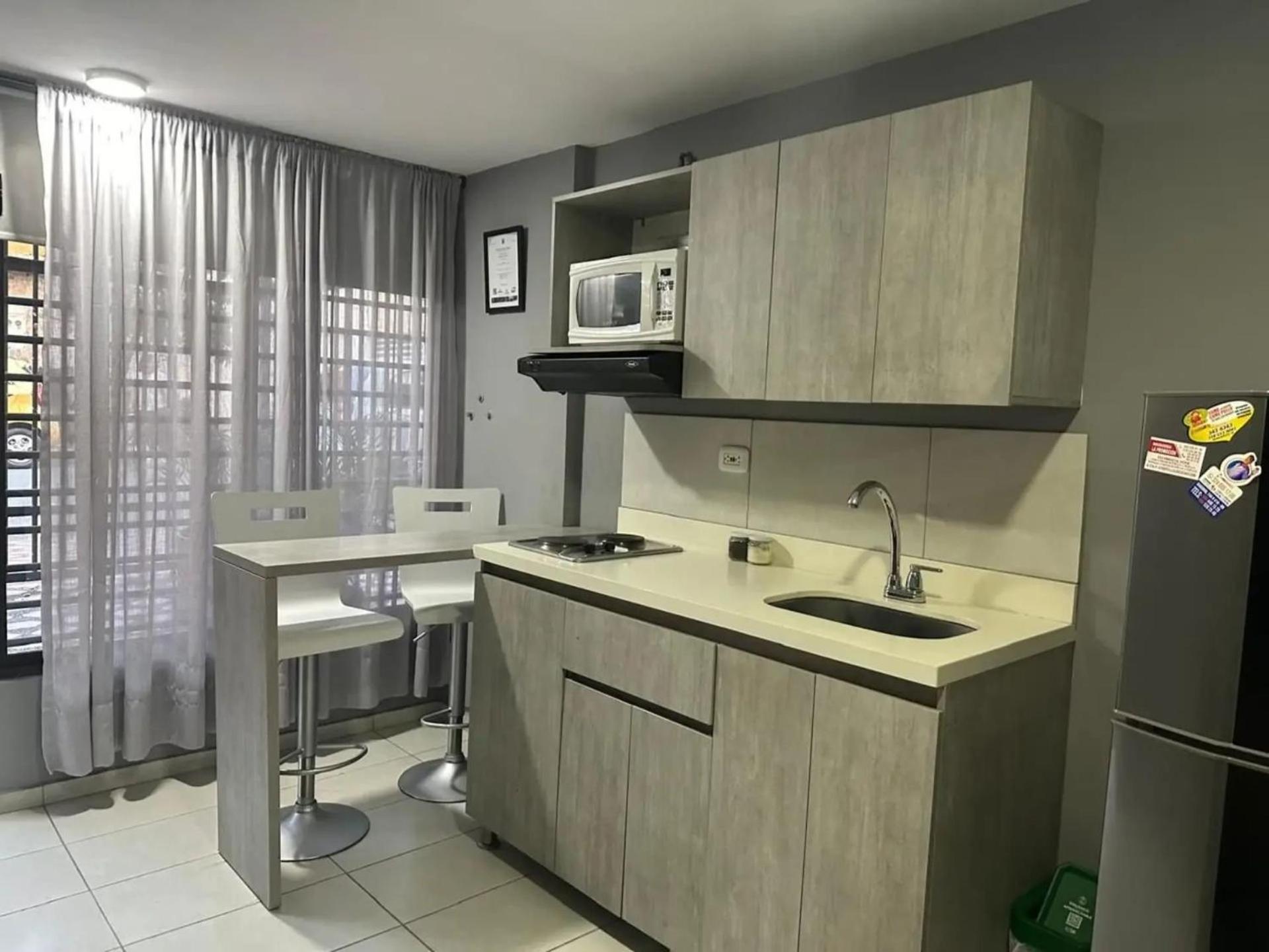 Laureles Apartments and Lofts