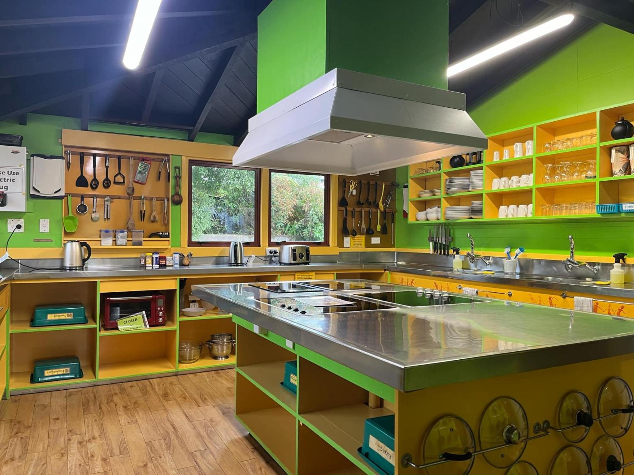 Global Village Travellers Lodge