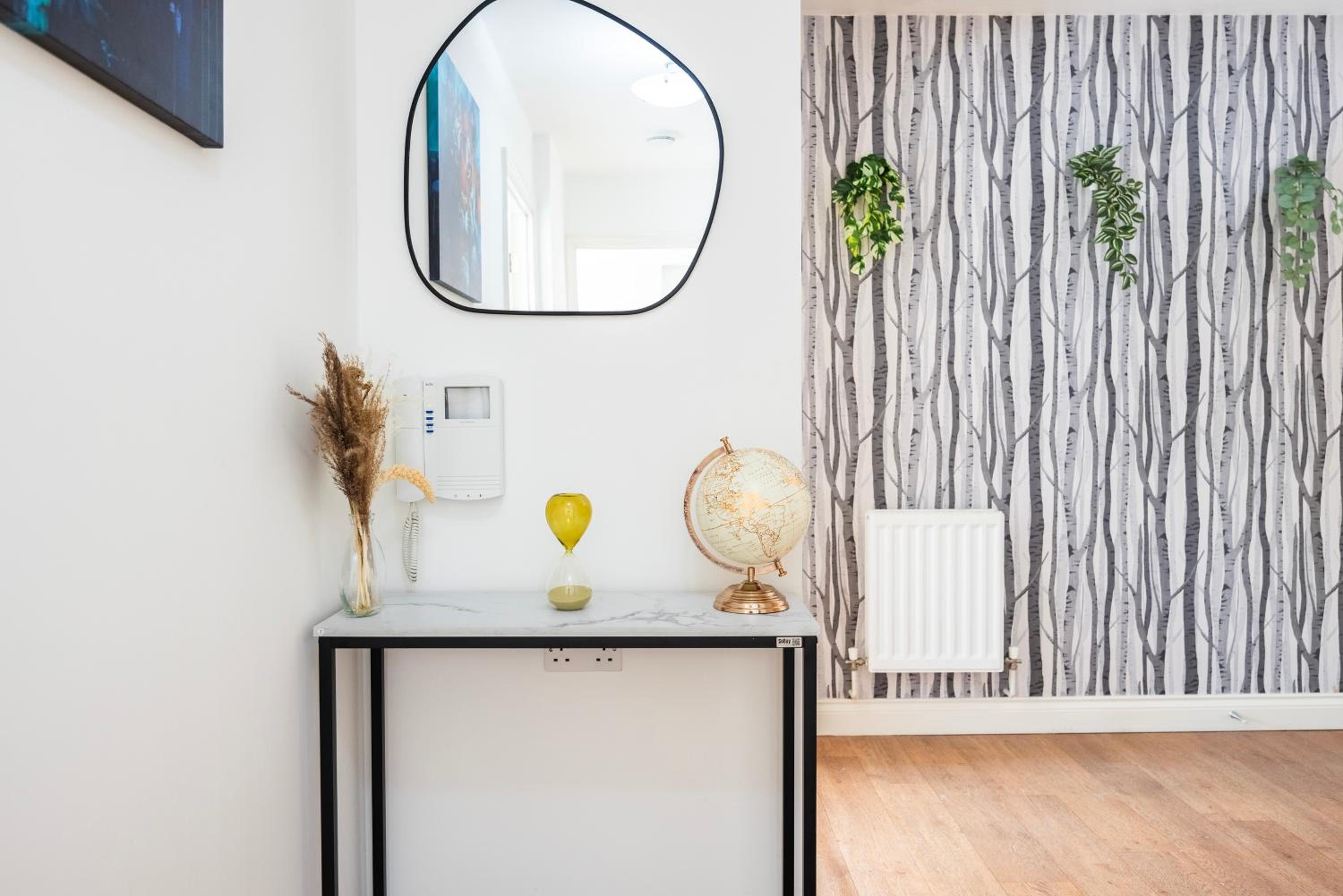 Modern 2 Bed Flat in Greenwich