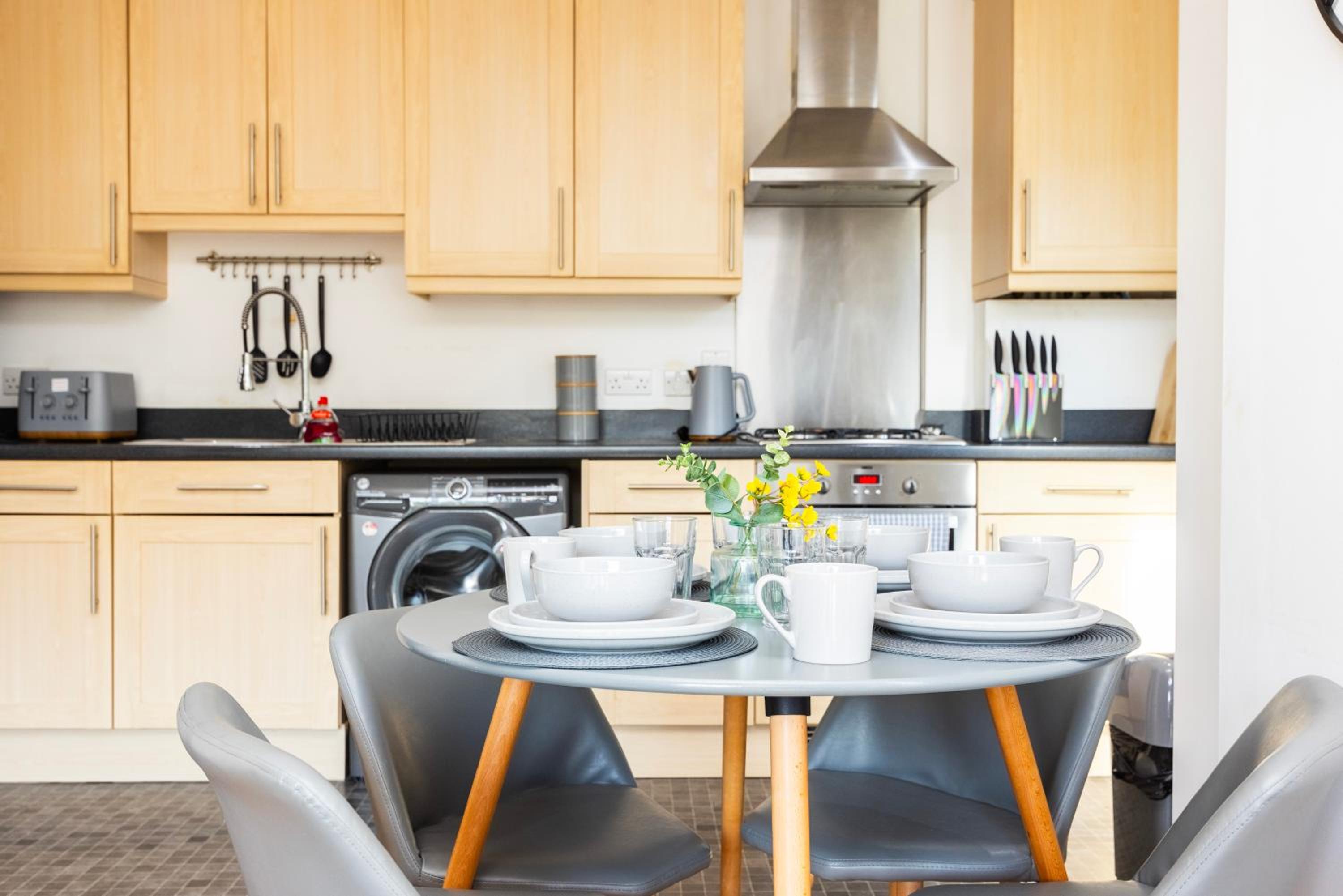 Modern 2 Bed Flat in Greenwich