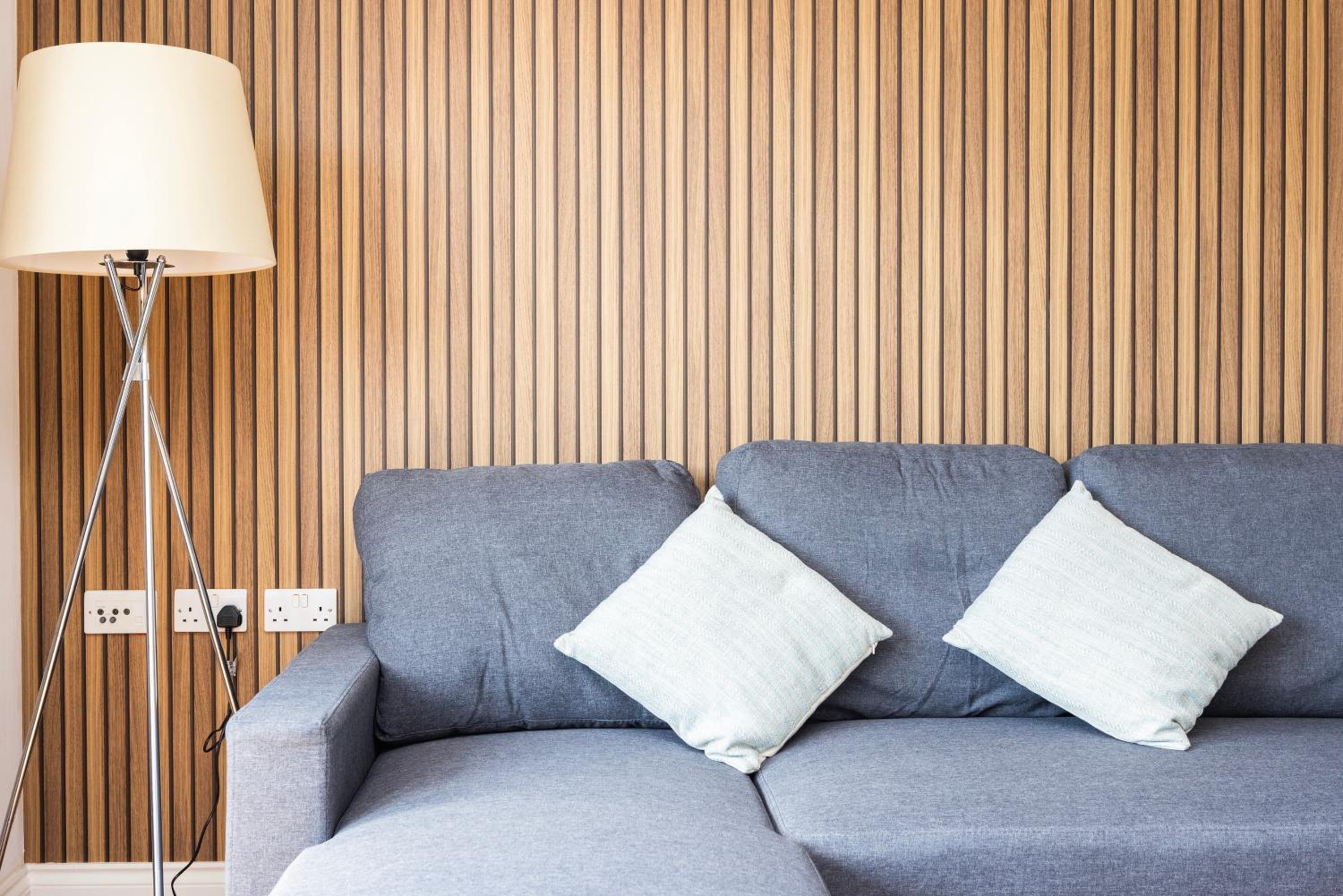 Modern 2 Bed Flat in Greenwich