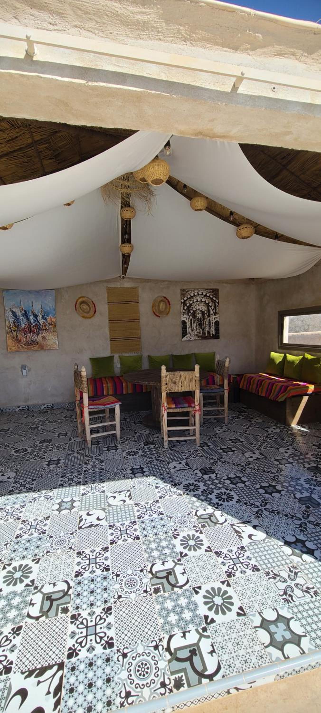 lounge