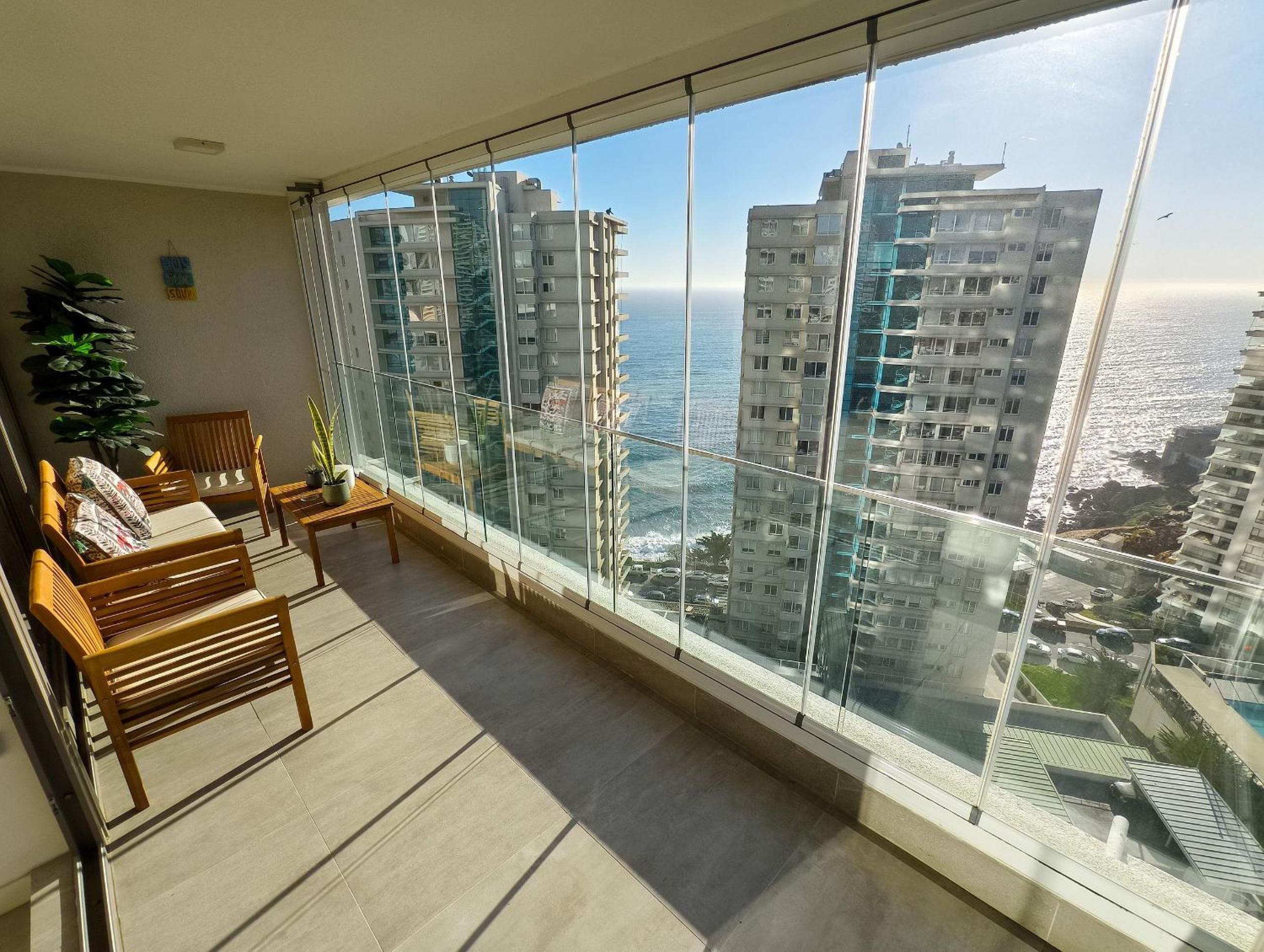 Dpto en Reñaca con espectacular terraza y piscina