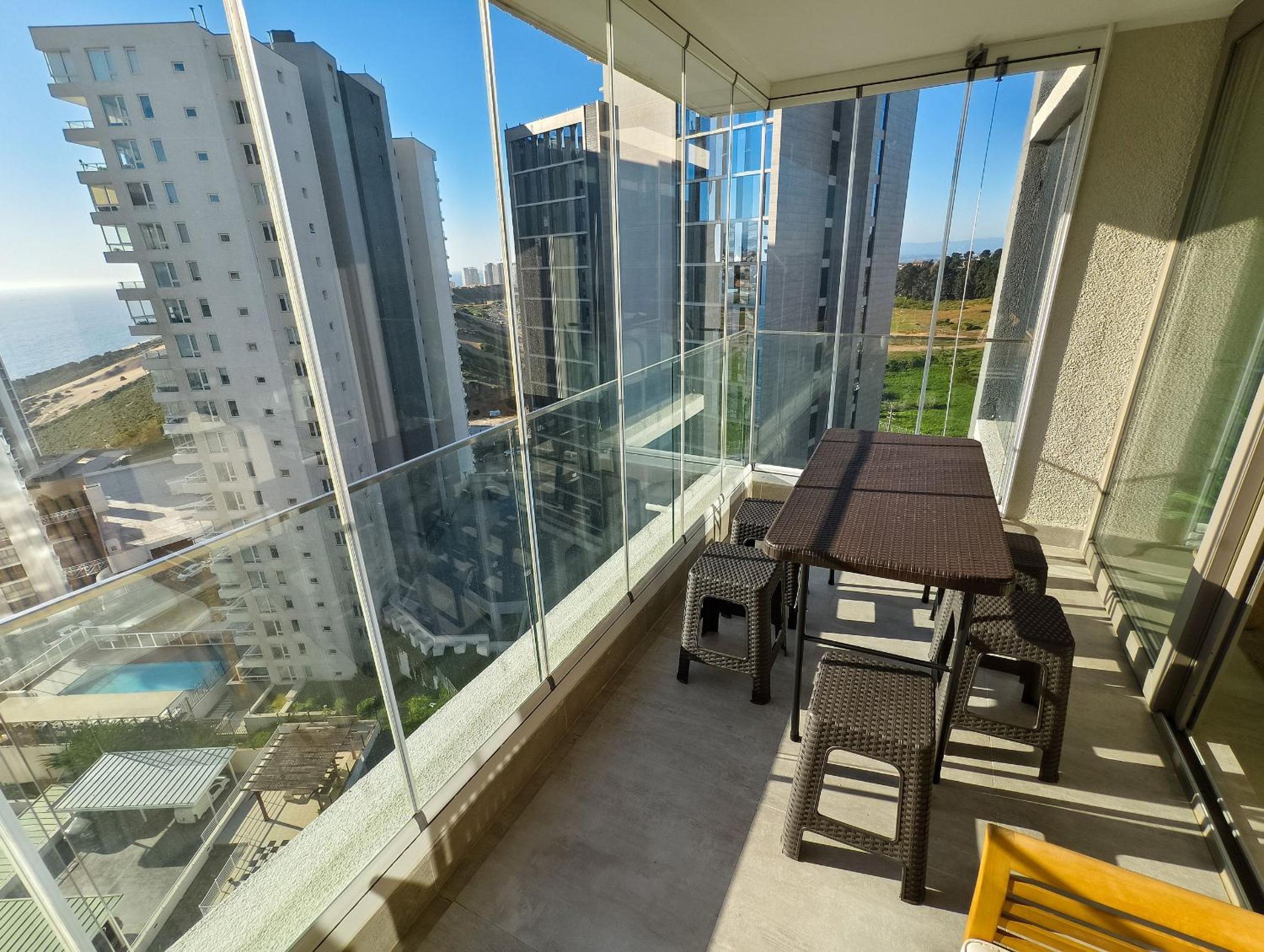Dpto en Reñaca con espectacular terraza y piscina