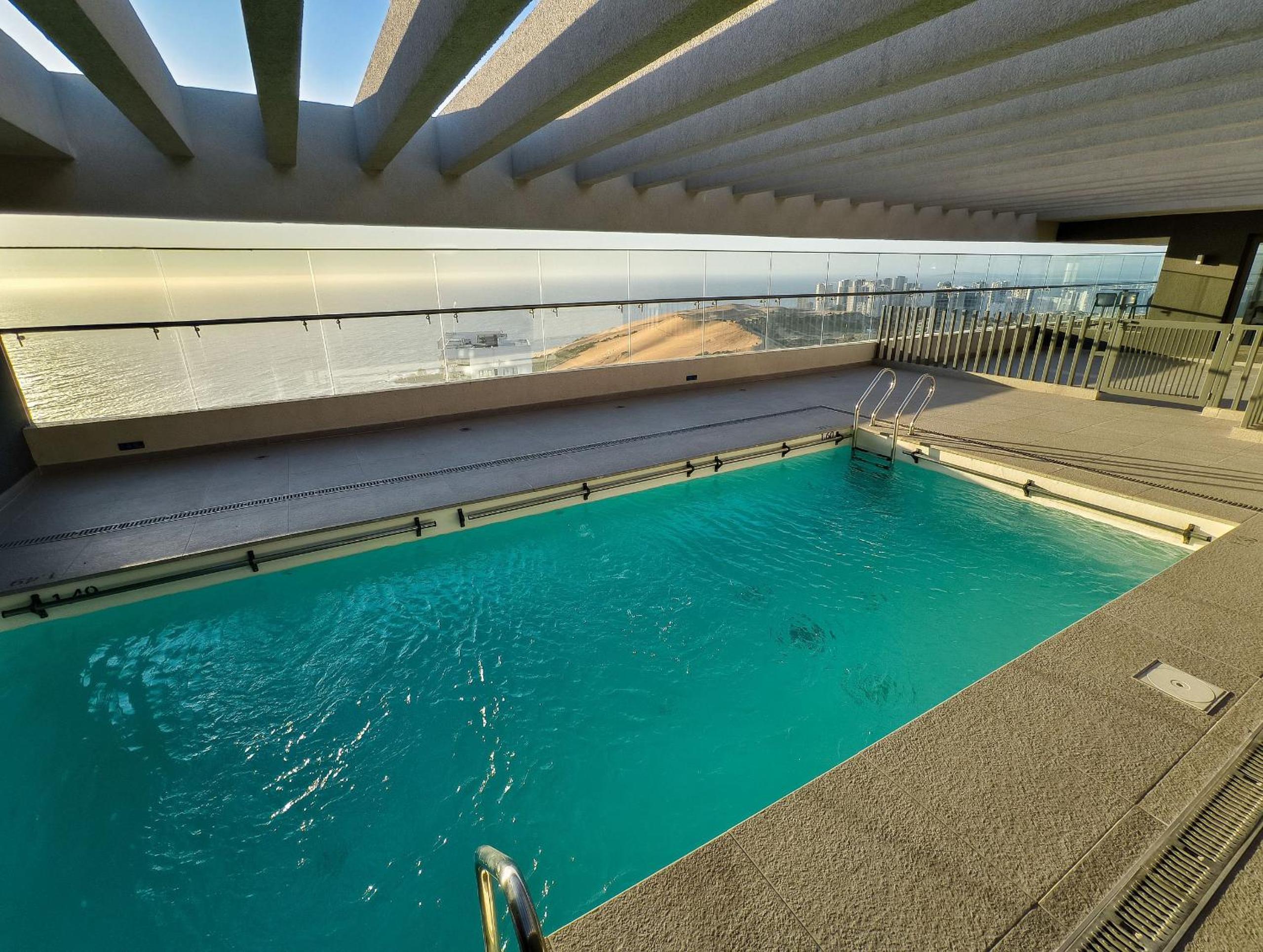 Dpto en Reñaca con espectacular terraza y piscina