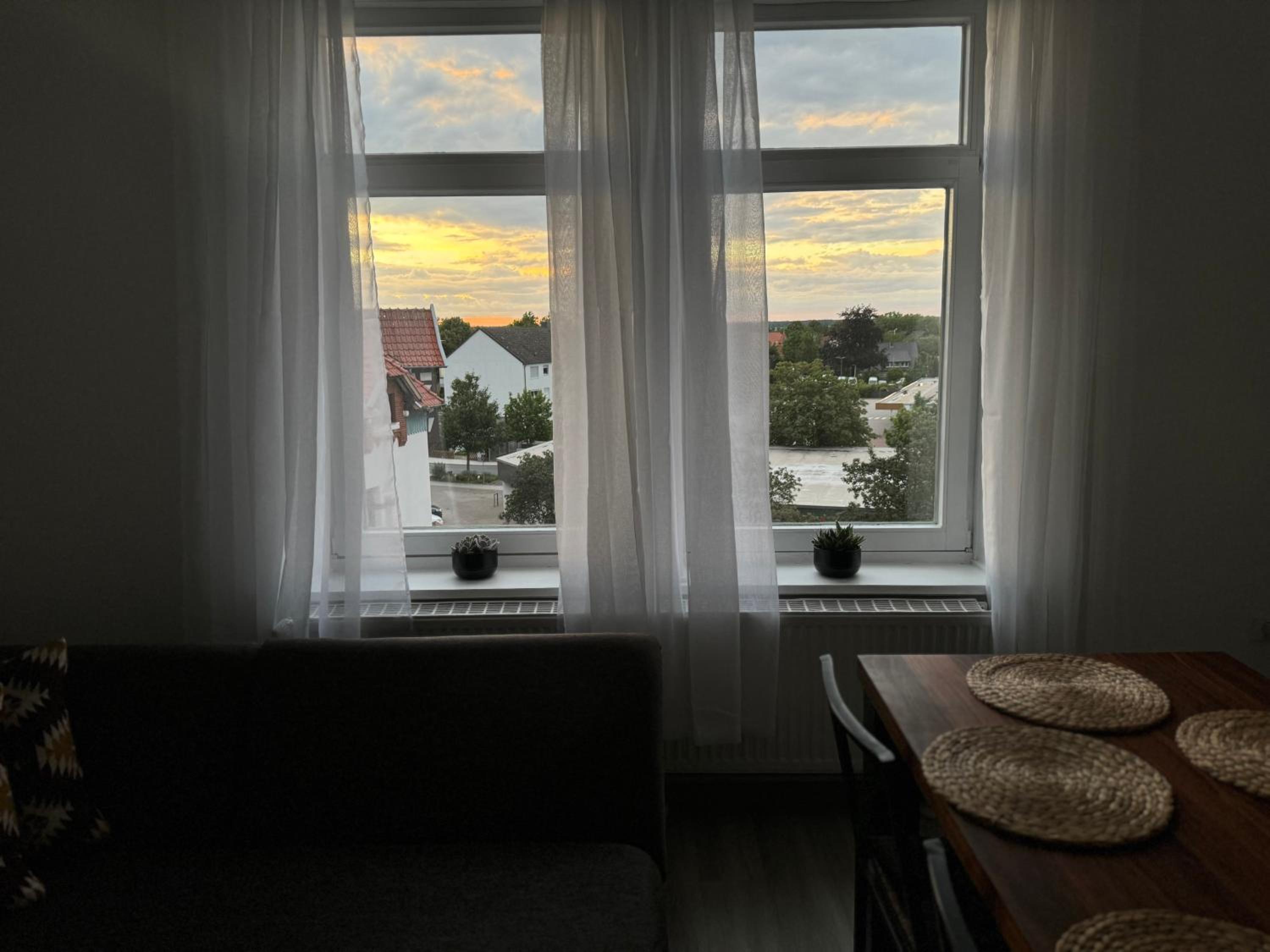 Charmante 4 Zimmer Apartment Contactless Check-in historische Stadtzentrum