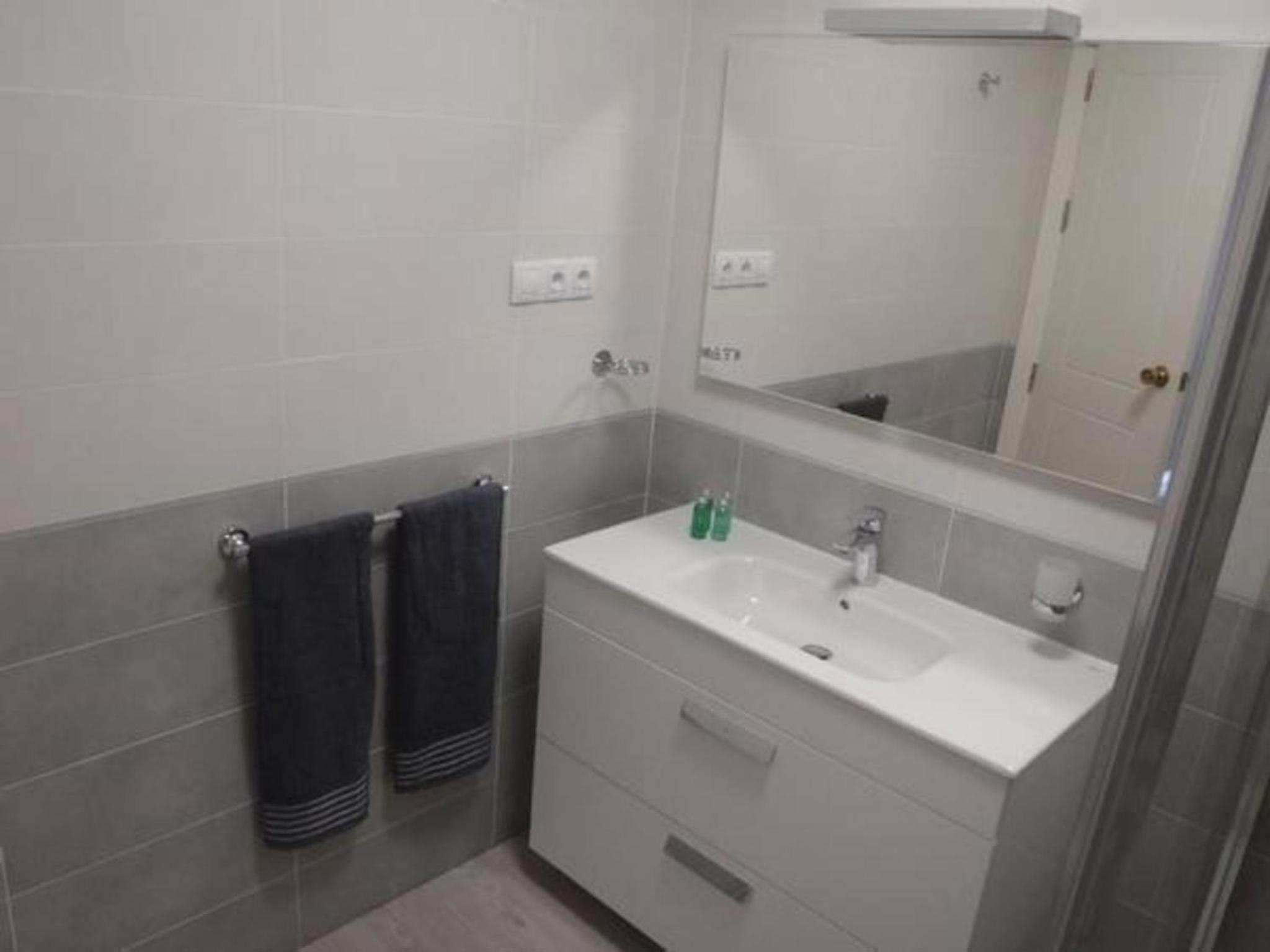 Schöne Wohnung Mit Sonnenterrasse Und Meerblick