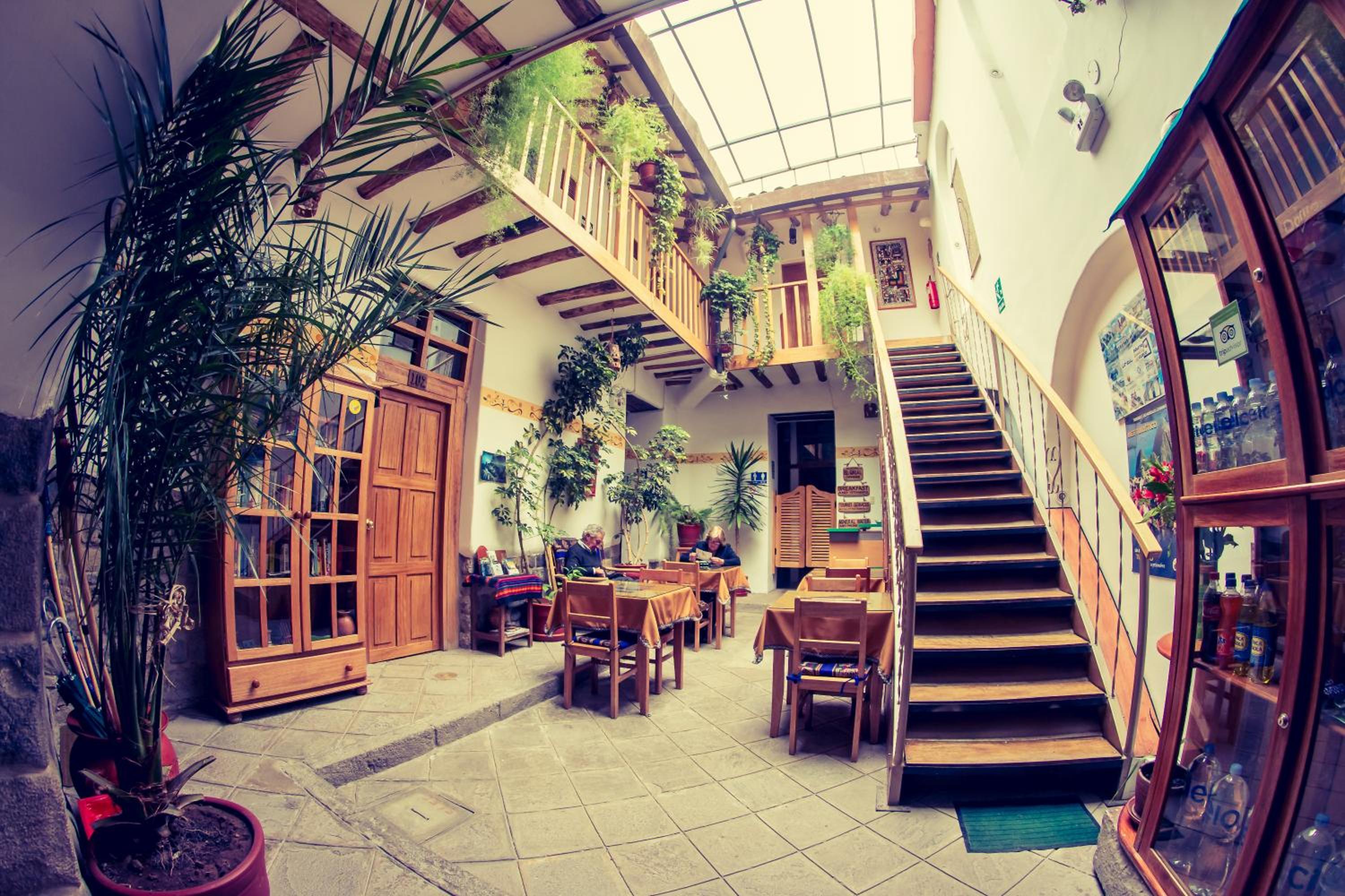 Hostal El Grial