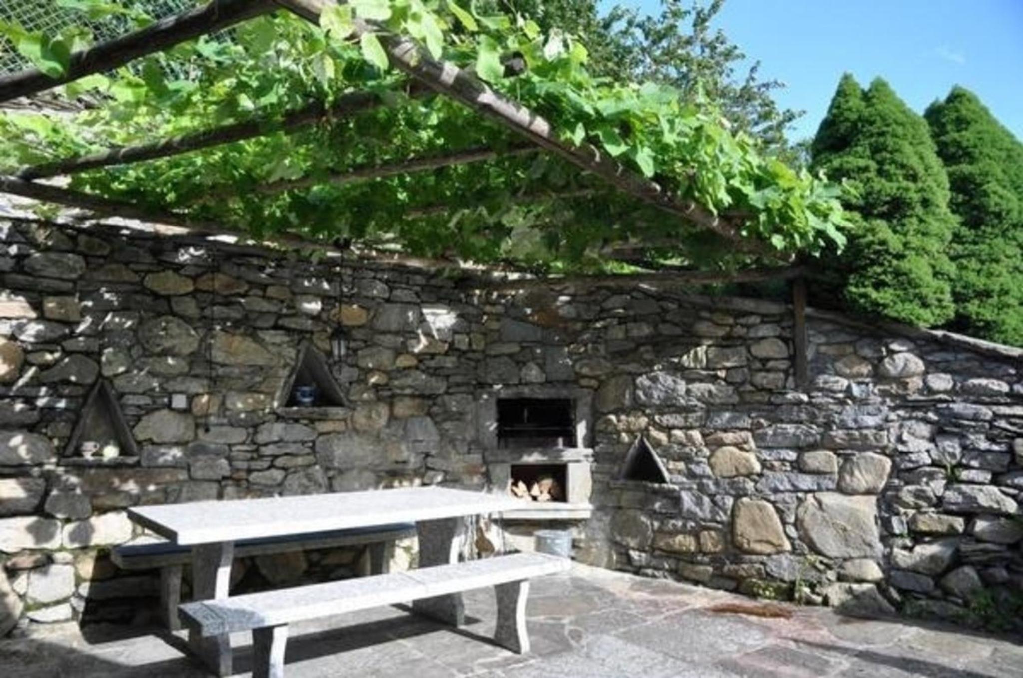 Ferienhaus Bella Vista mit grossem Umschwung