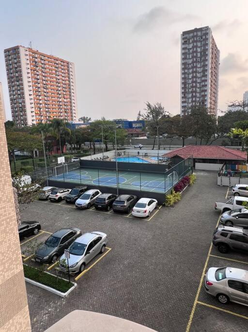 Apartamento na Barra da Tijuca 2 quartos com ar Condicionado