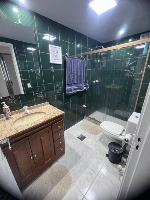 Apartamento na Barra da Tijuca 2 quartos com ar Condicionado