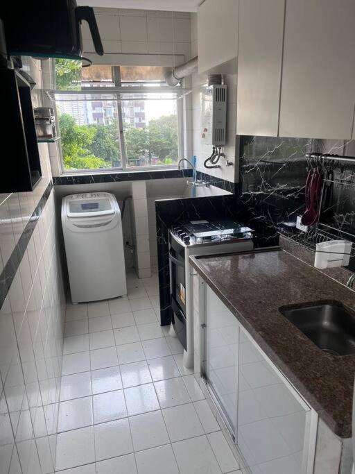 Apartamento na Barra da Tijuca 2 quartos com ar Condicionado