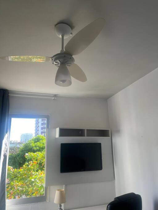 Apartamento na Barra da Tijuca 2 quartos com ar Condicionado