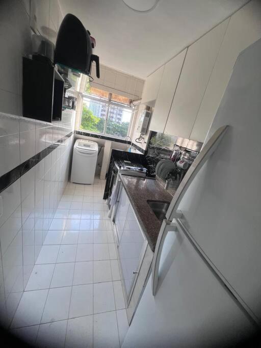 Apartamento na Barra da Tijuca 2 quartos com ar Condicionado