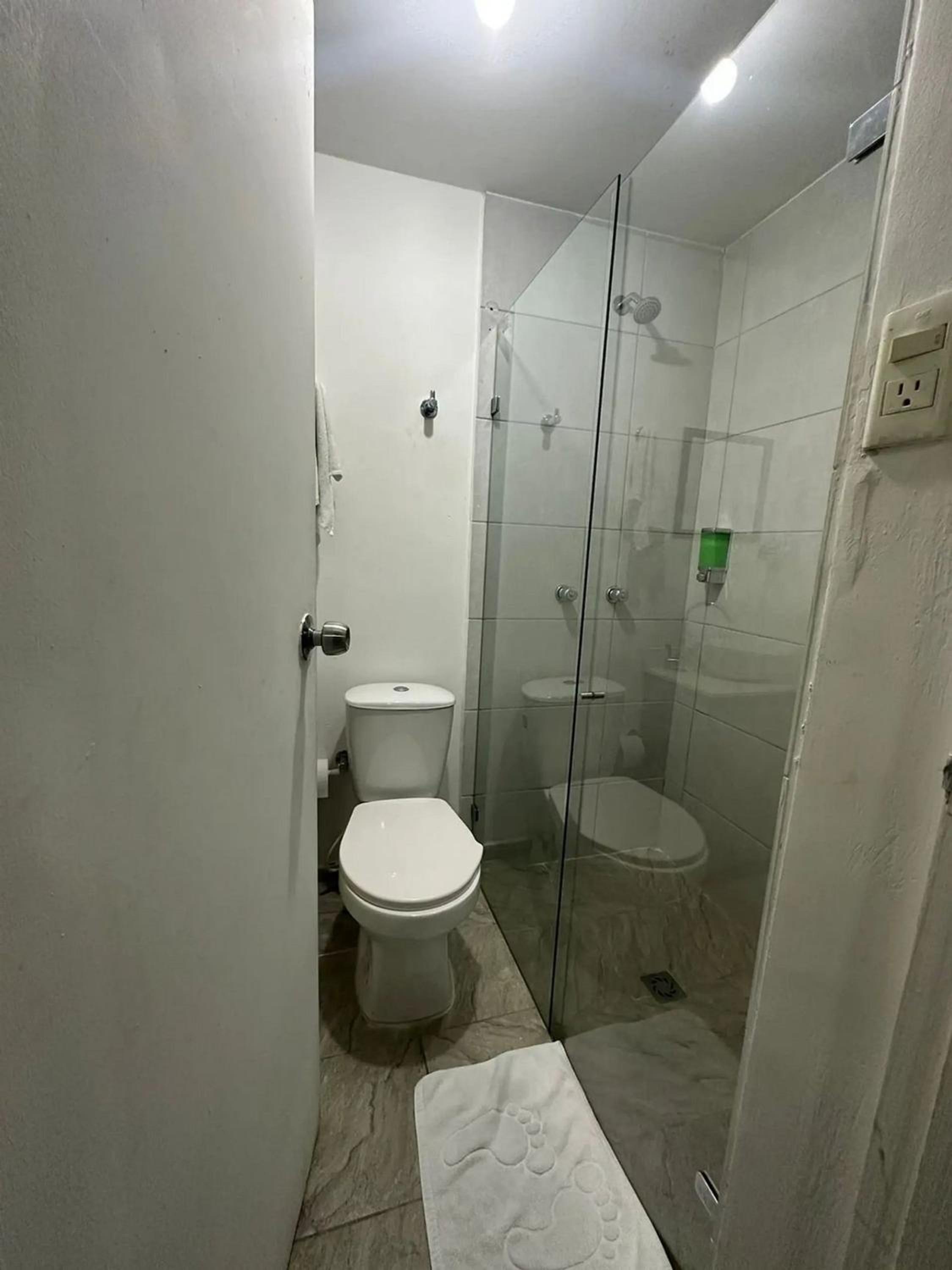 Laureles Apartments and Lofts