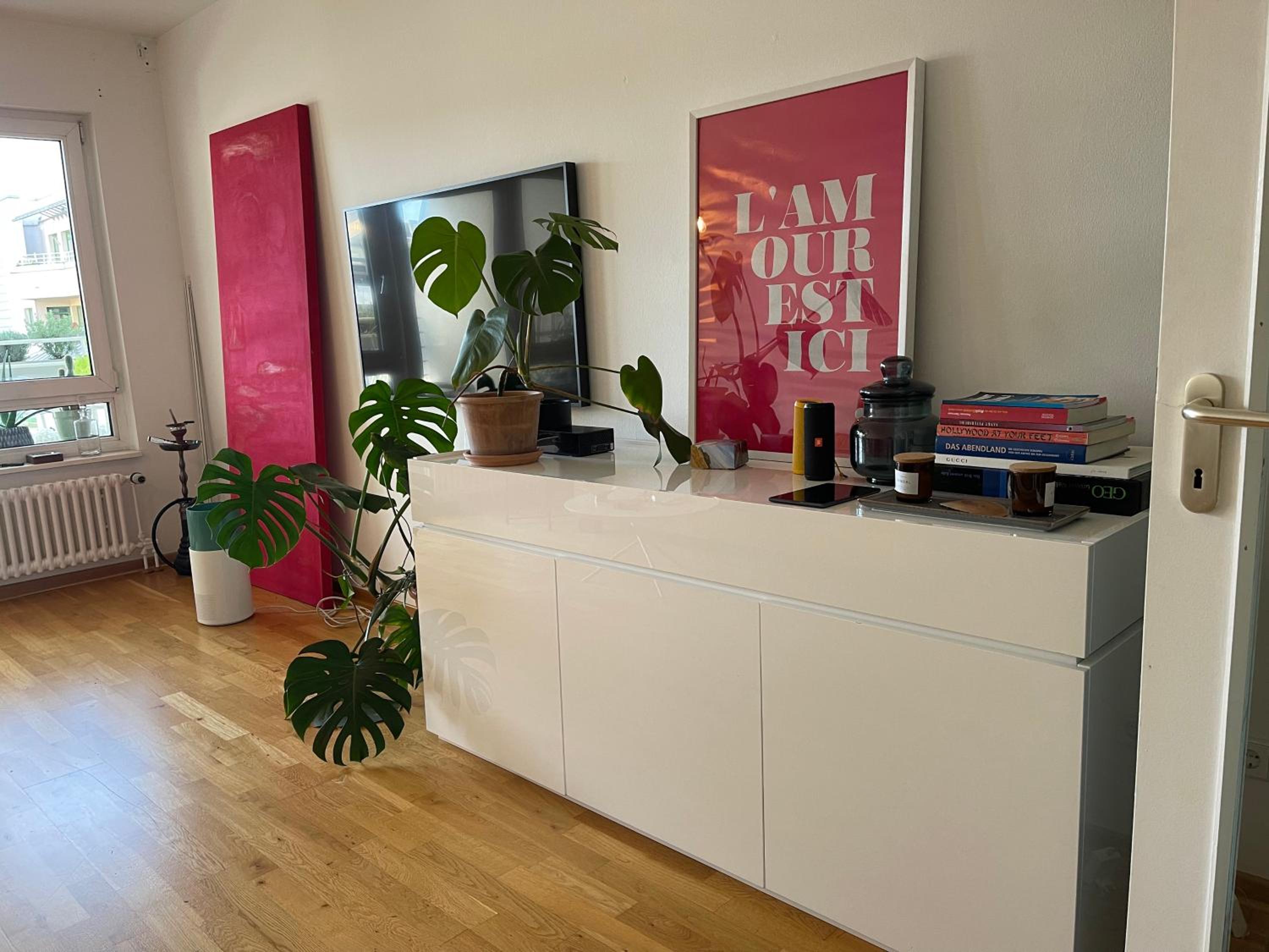 Checkpoint Charlie Apartment