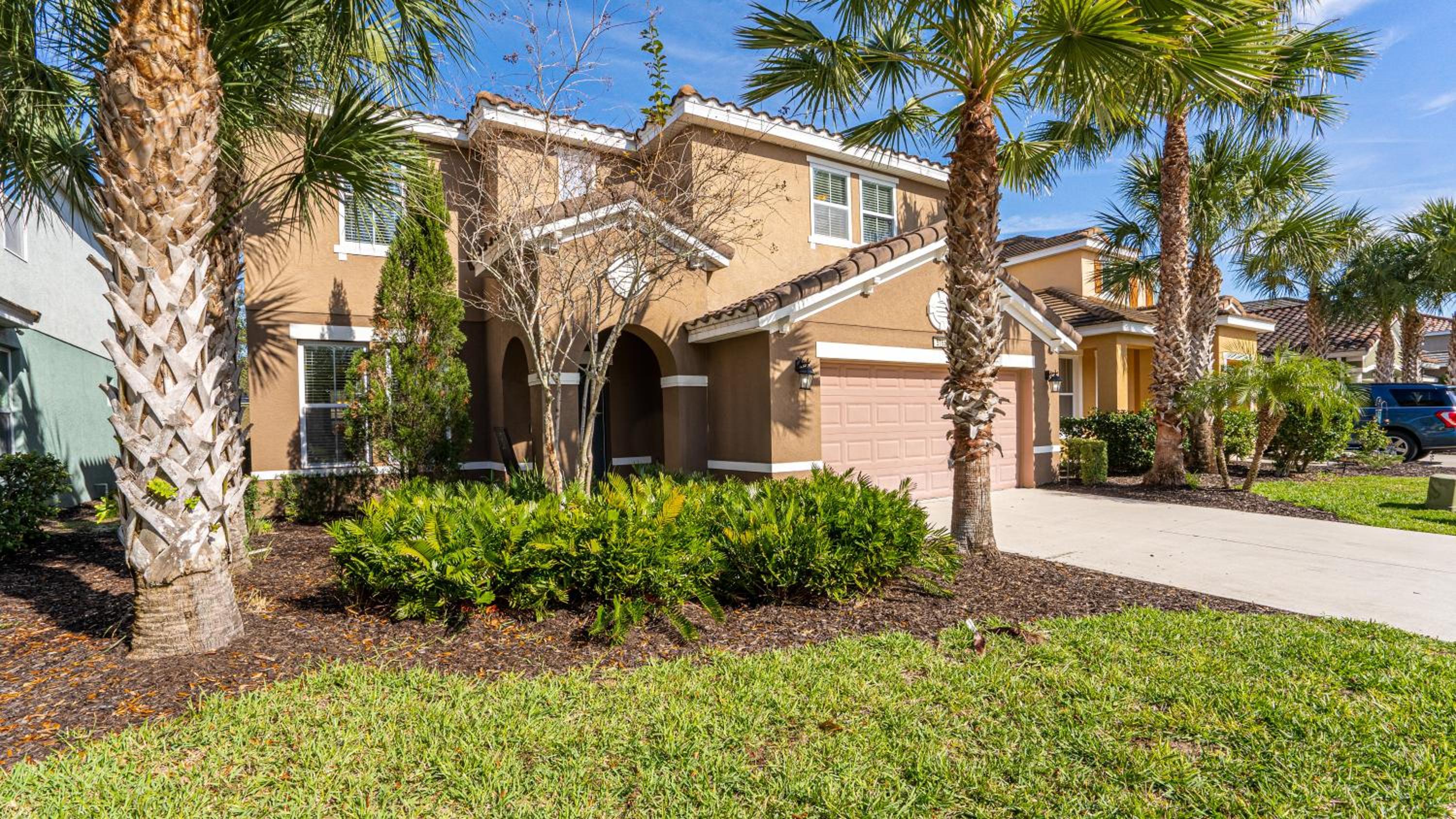 Sunny Palms Retreat in Solterra Resort view 5