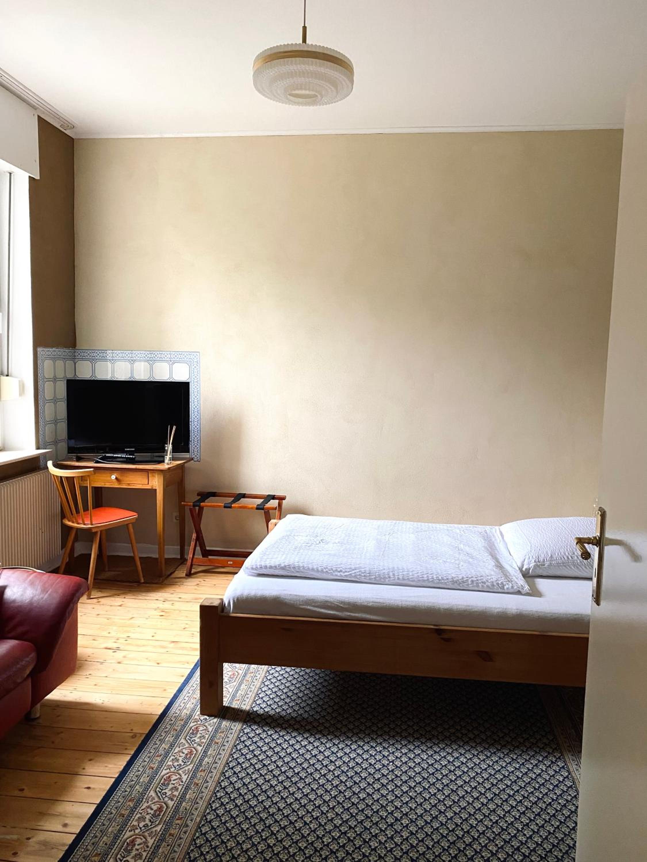 Robins Nest - Charmanter Altbau, zentral & ruhig, inkl Parkplatz