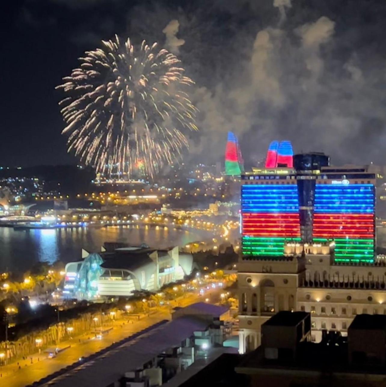 Luxury Baku center Apt