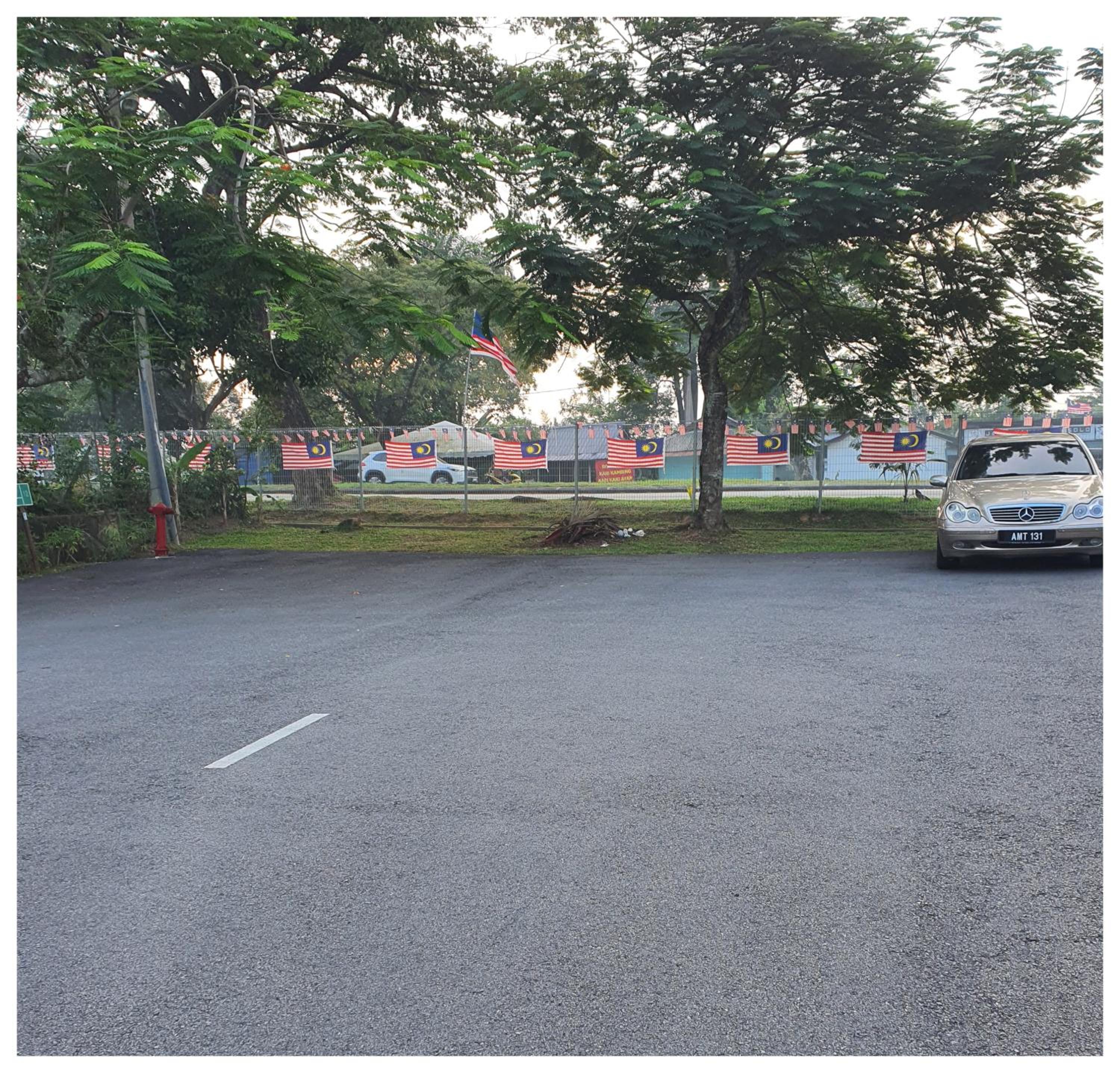 Hibiscus 2Pax ROOMSTAY at Damai Stay near Putrajaya