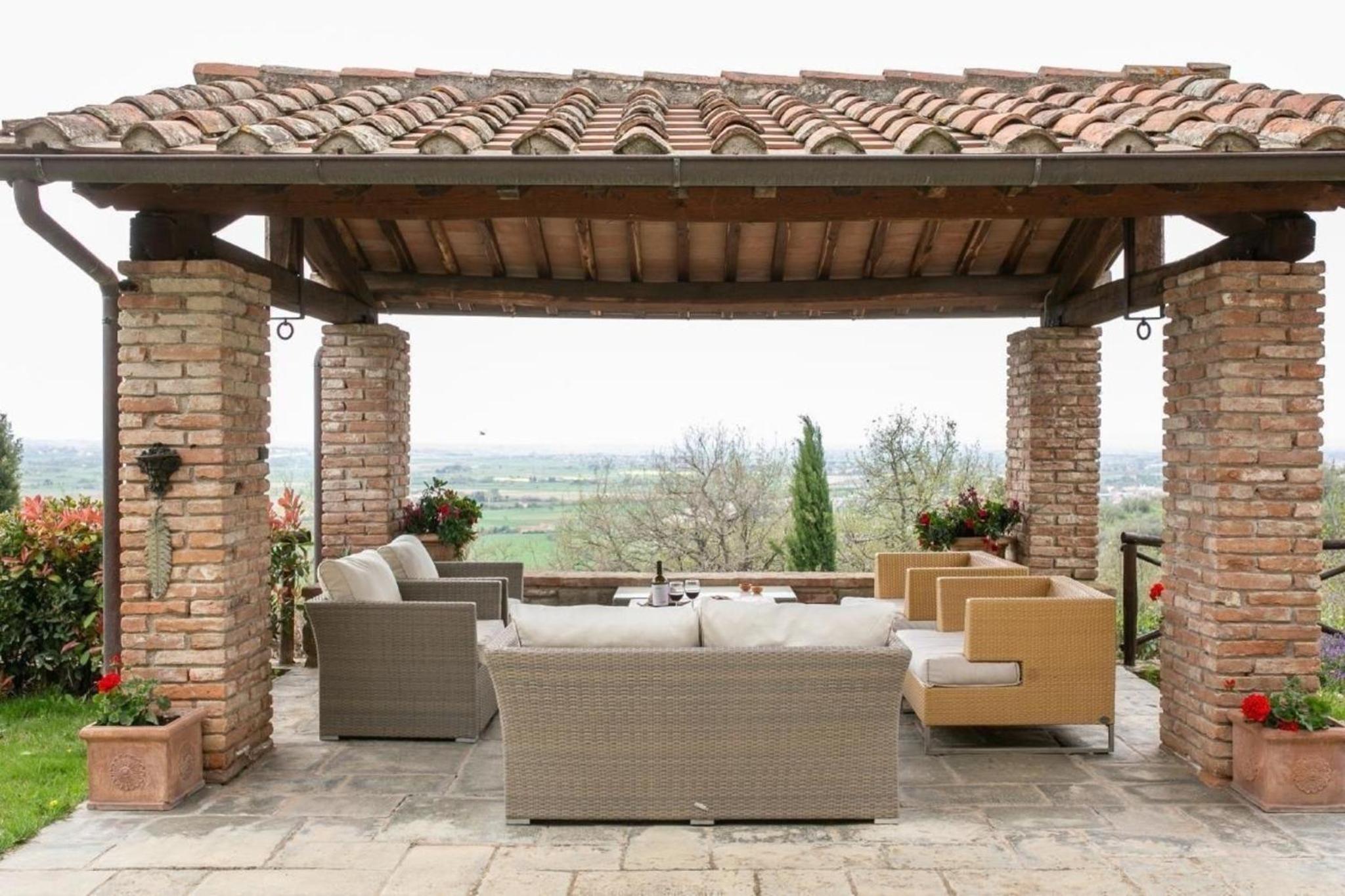 Villa La Pergola view 5