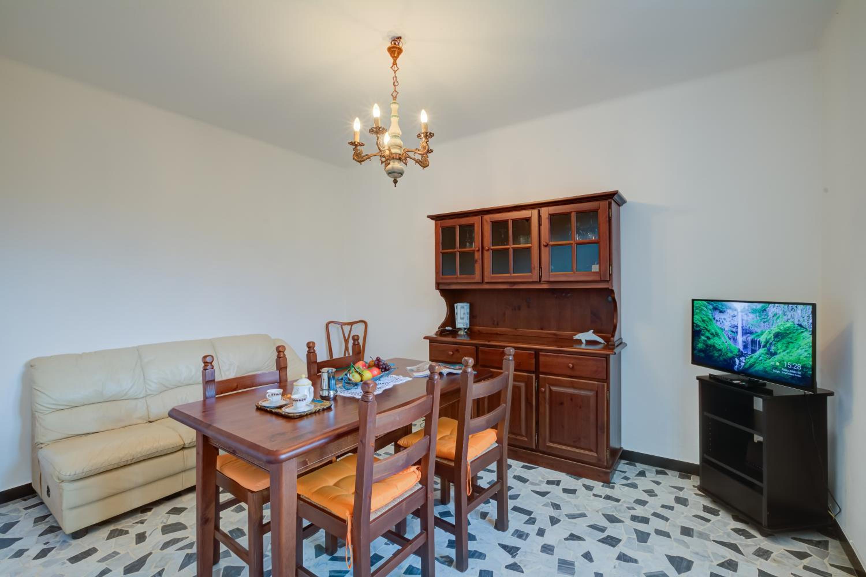 Ca Di Mamma Hillside - Happy Rentals view 4