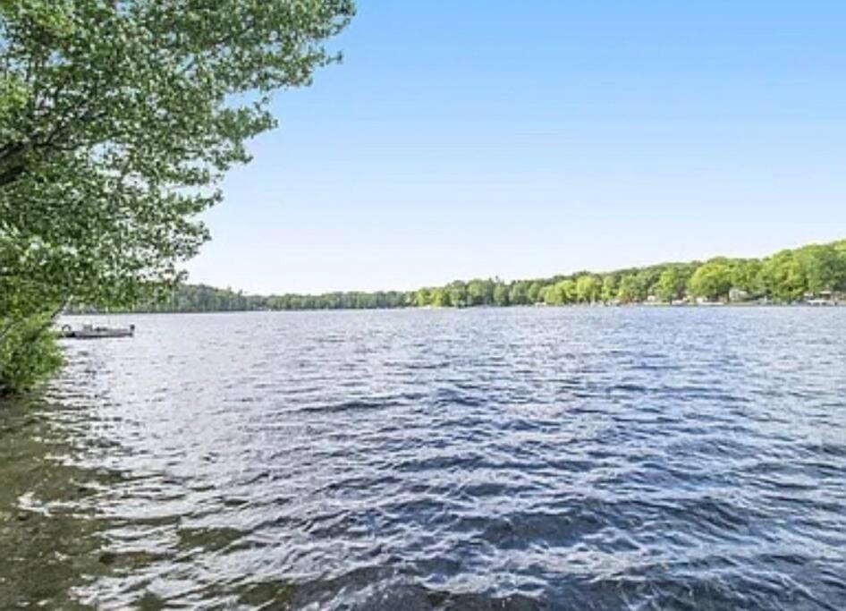 School Section Cottage Lake Access view 5