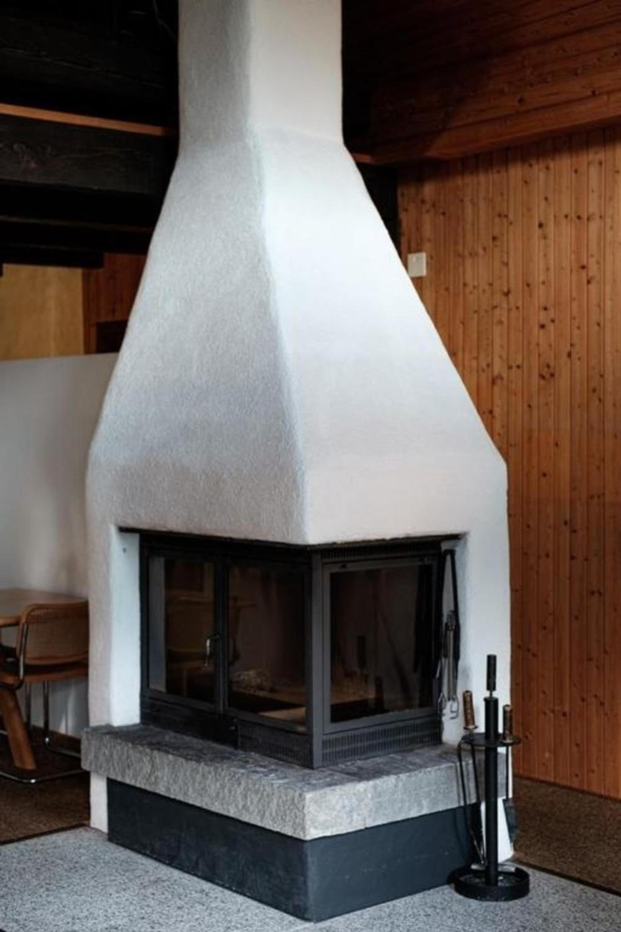 La Stalla - Mid-Century Rustico