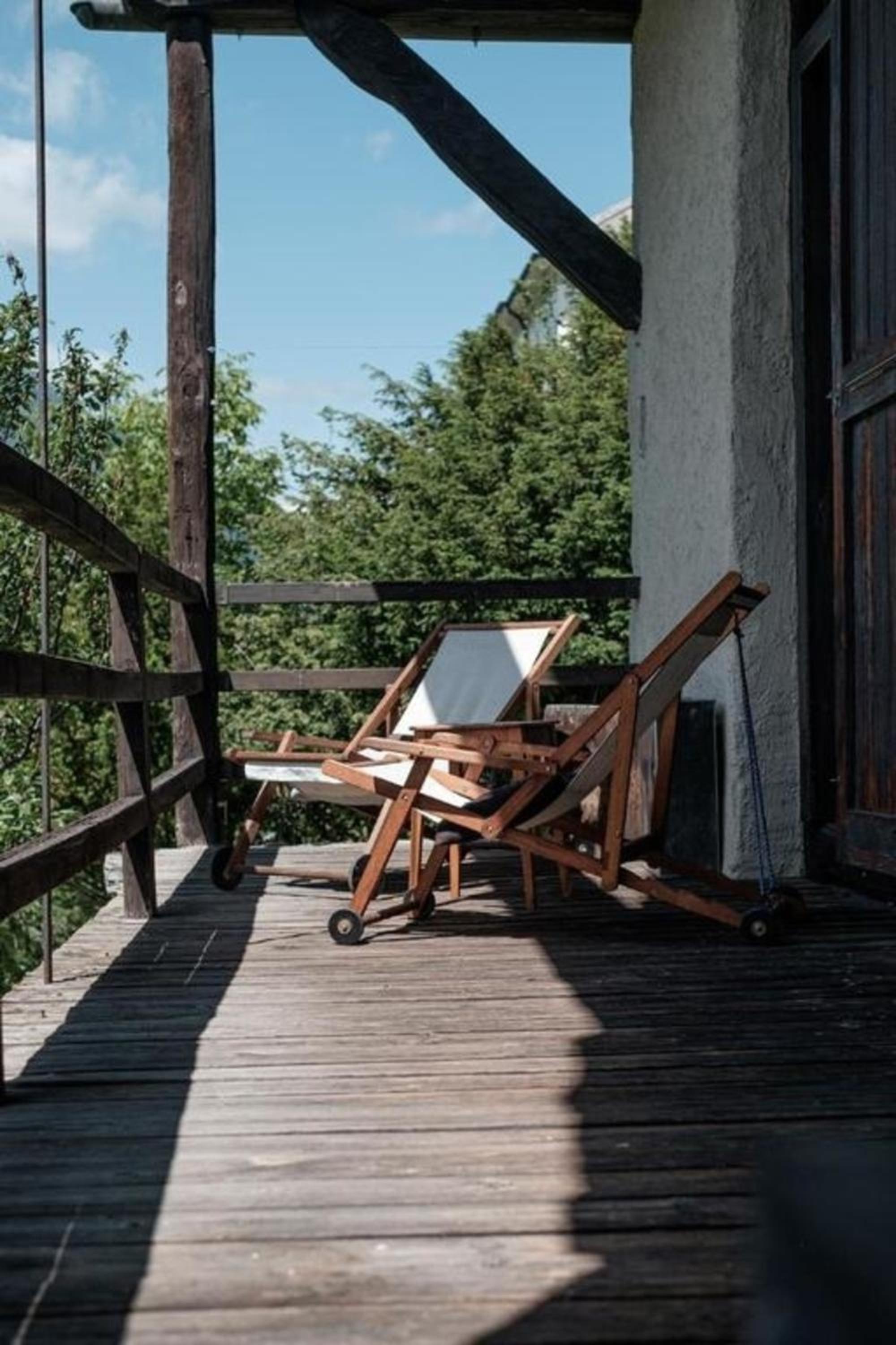La Stalla - Mid-Century Rustico