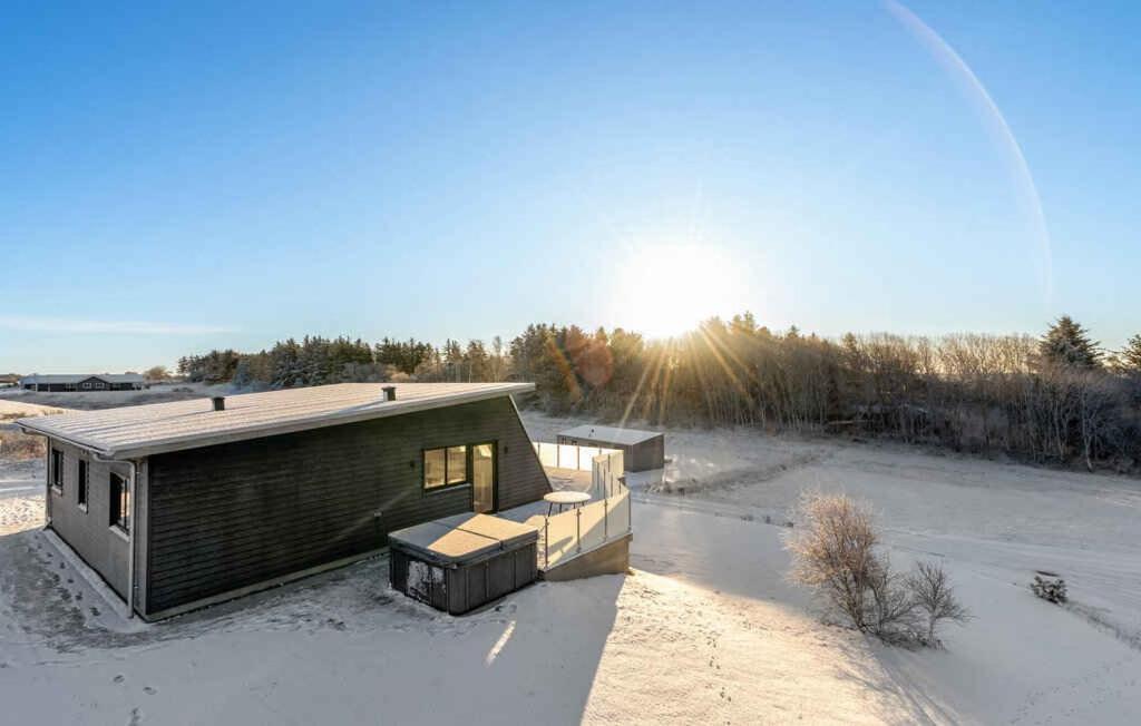 Lovely Holiday Home By Hostrup Beach