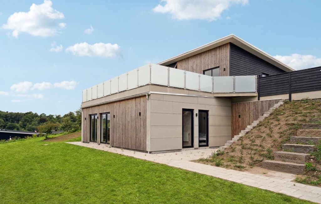 Lovely Holiday Home By Hostrup Beach