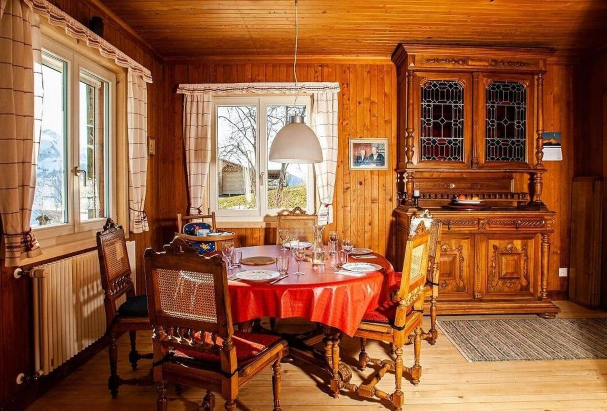 Alpidyll Traditionelles 4 -Zimmer-Einzelchalet