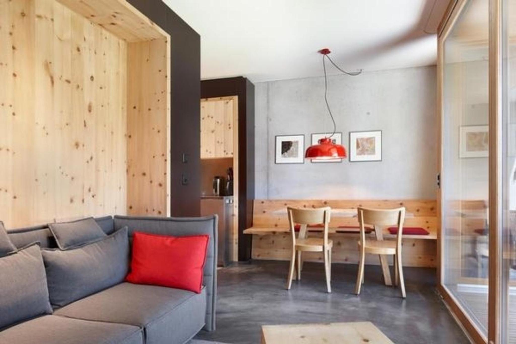 Alpine Lodge 4-Bett-Wohnung Chesa Plattner