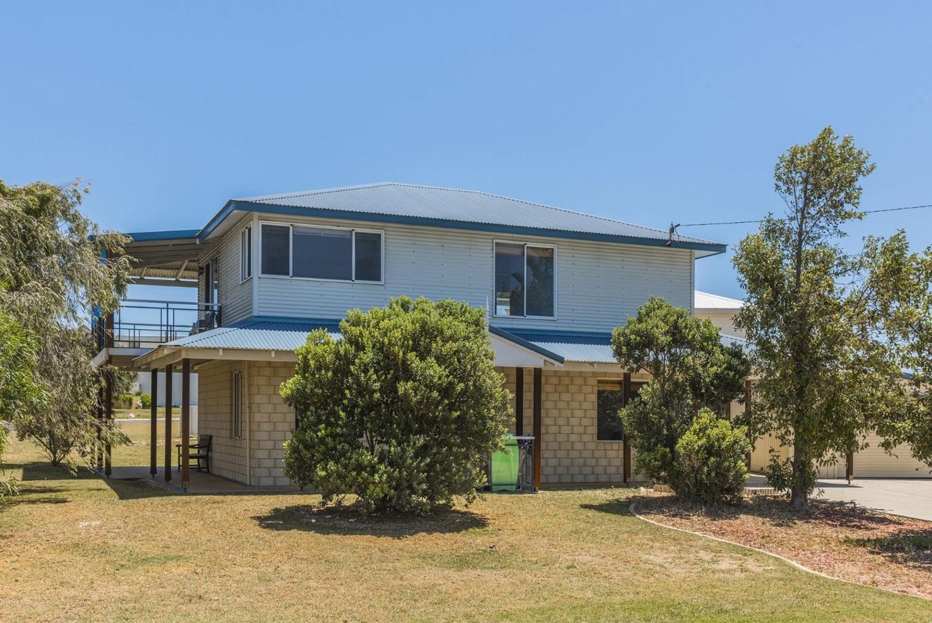Beach Break - Family Accommodation with Ocean Views