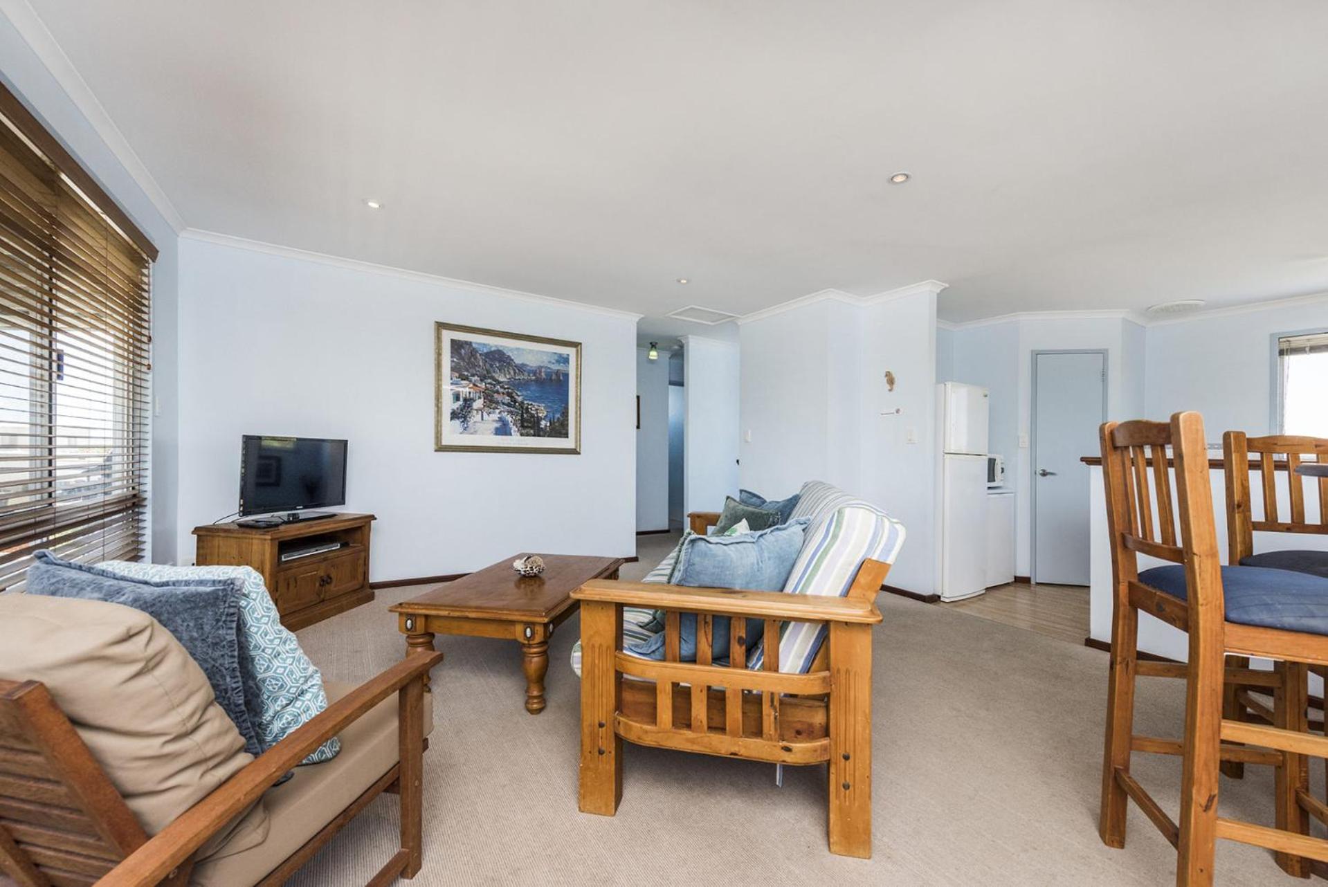 Beach Break - Family Accommodation with Ocean Views