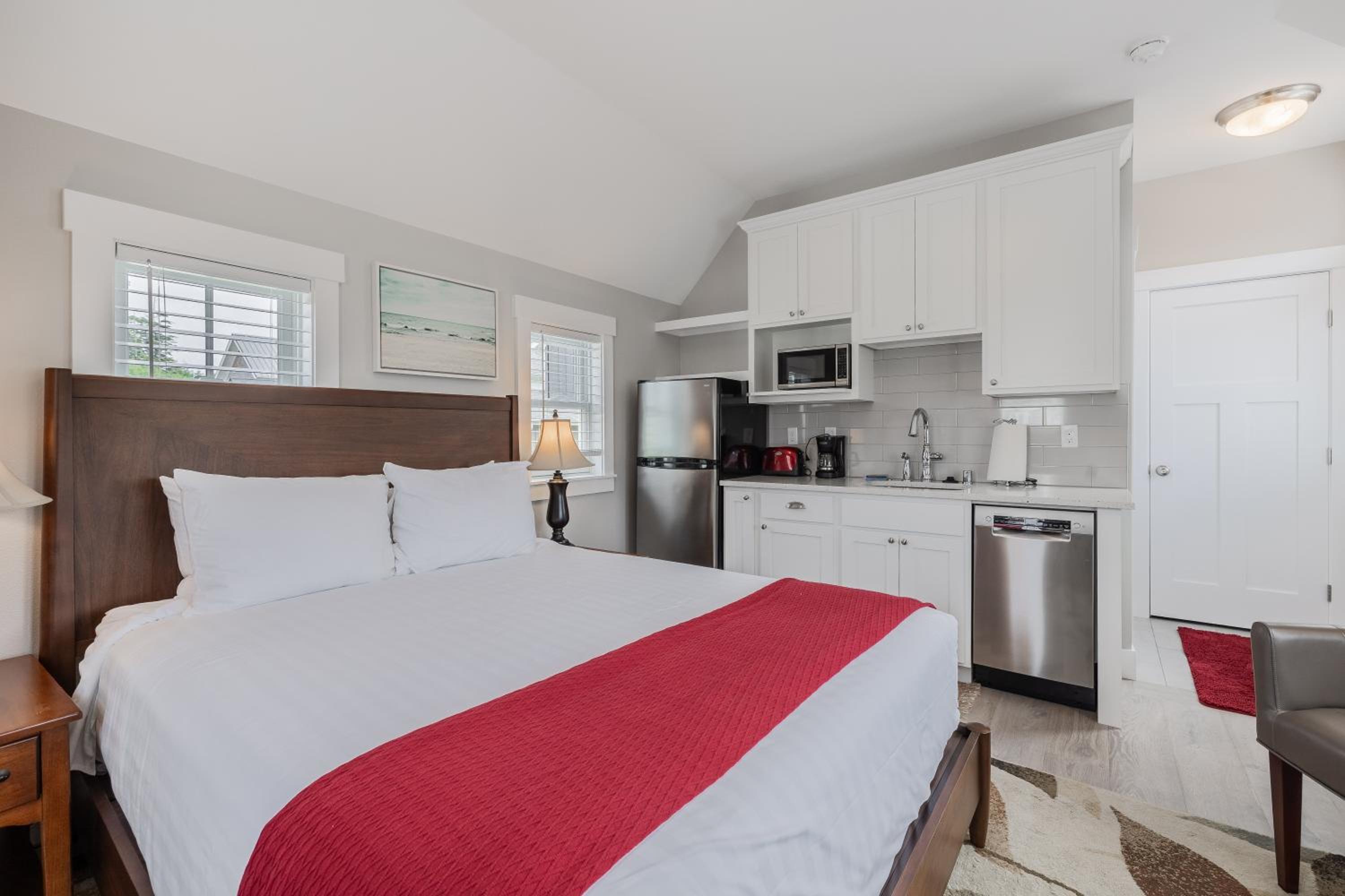 TLSea by Seabrook Hospitality