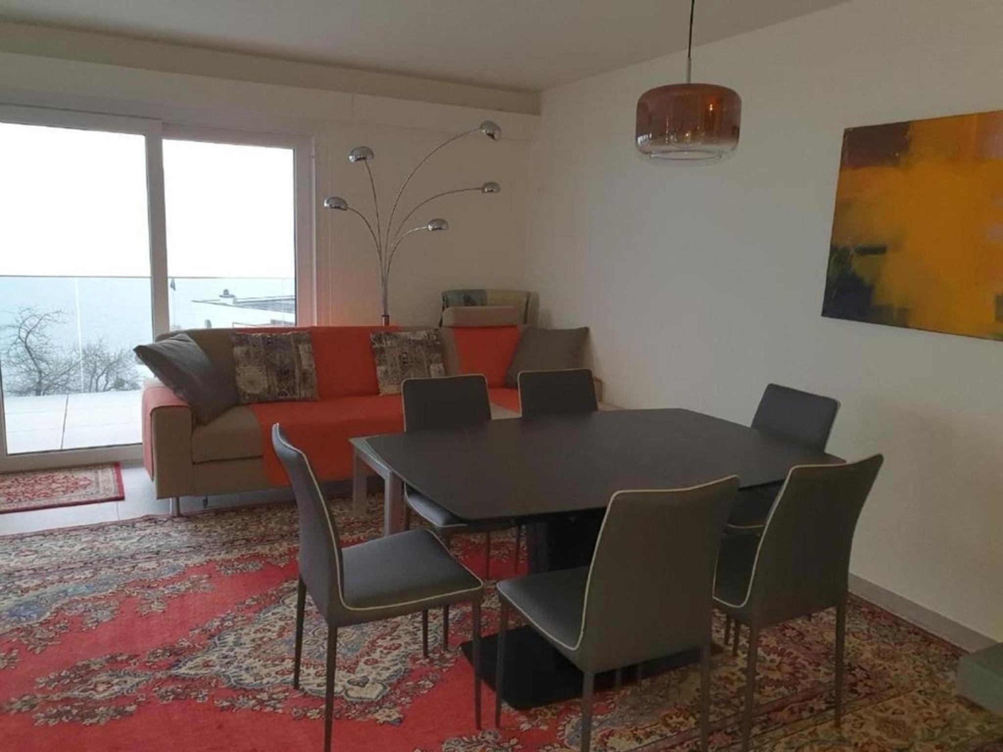 Wunderschöne Ferienwohnung mit Sicht auf See und Berge in Brissago