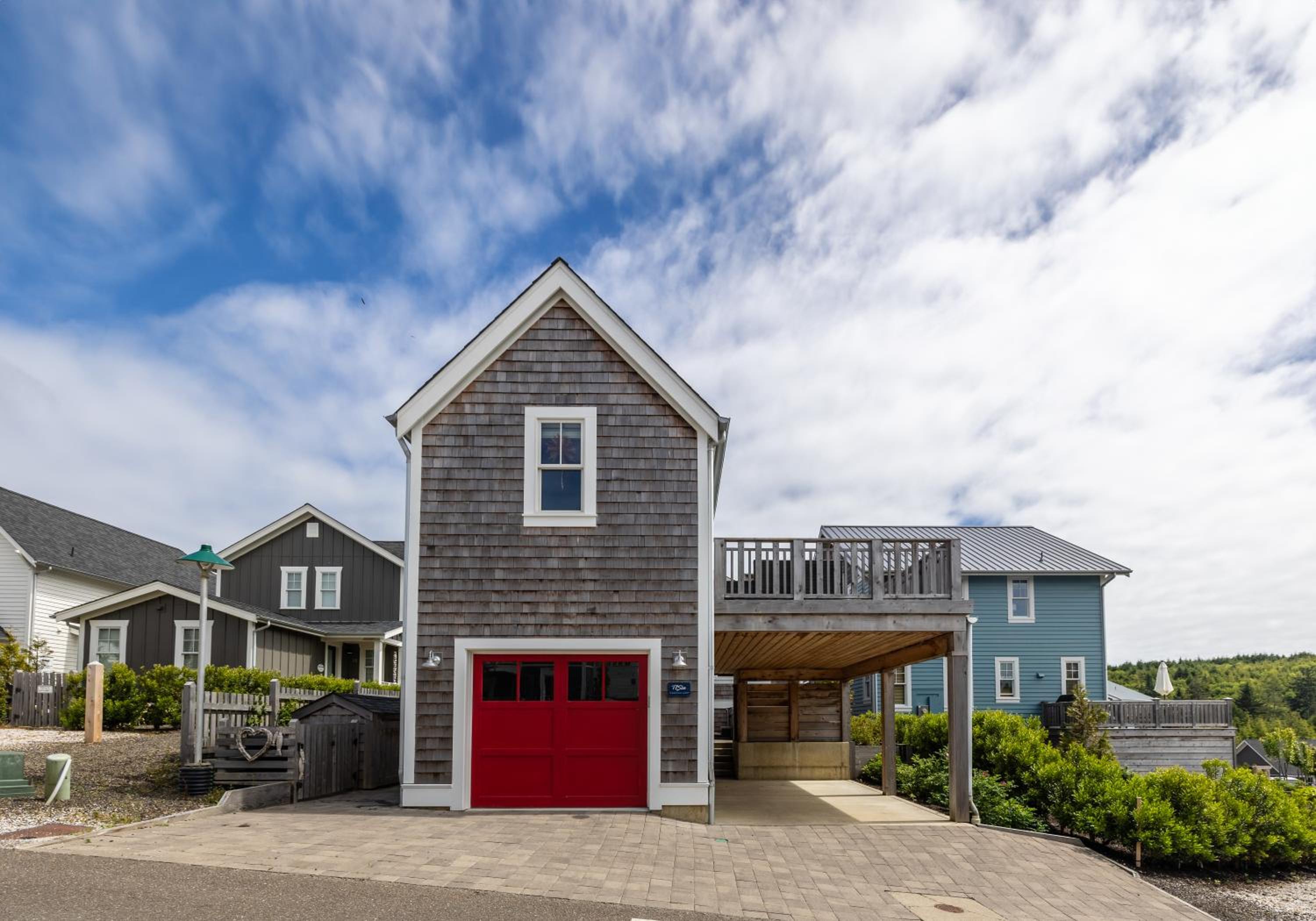 TLSea by Seabrook Hospitality