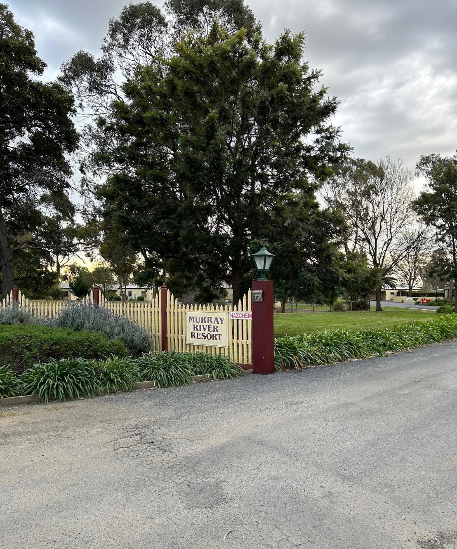 Murray River Resort