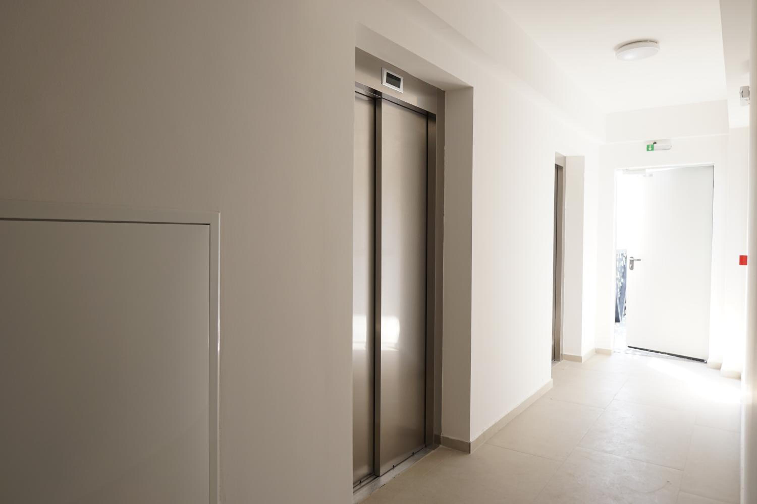 Aurora Apartment