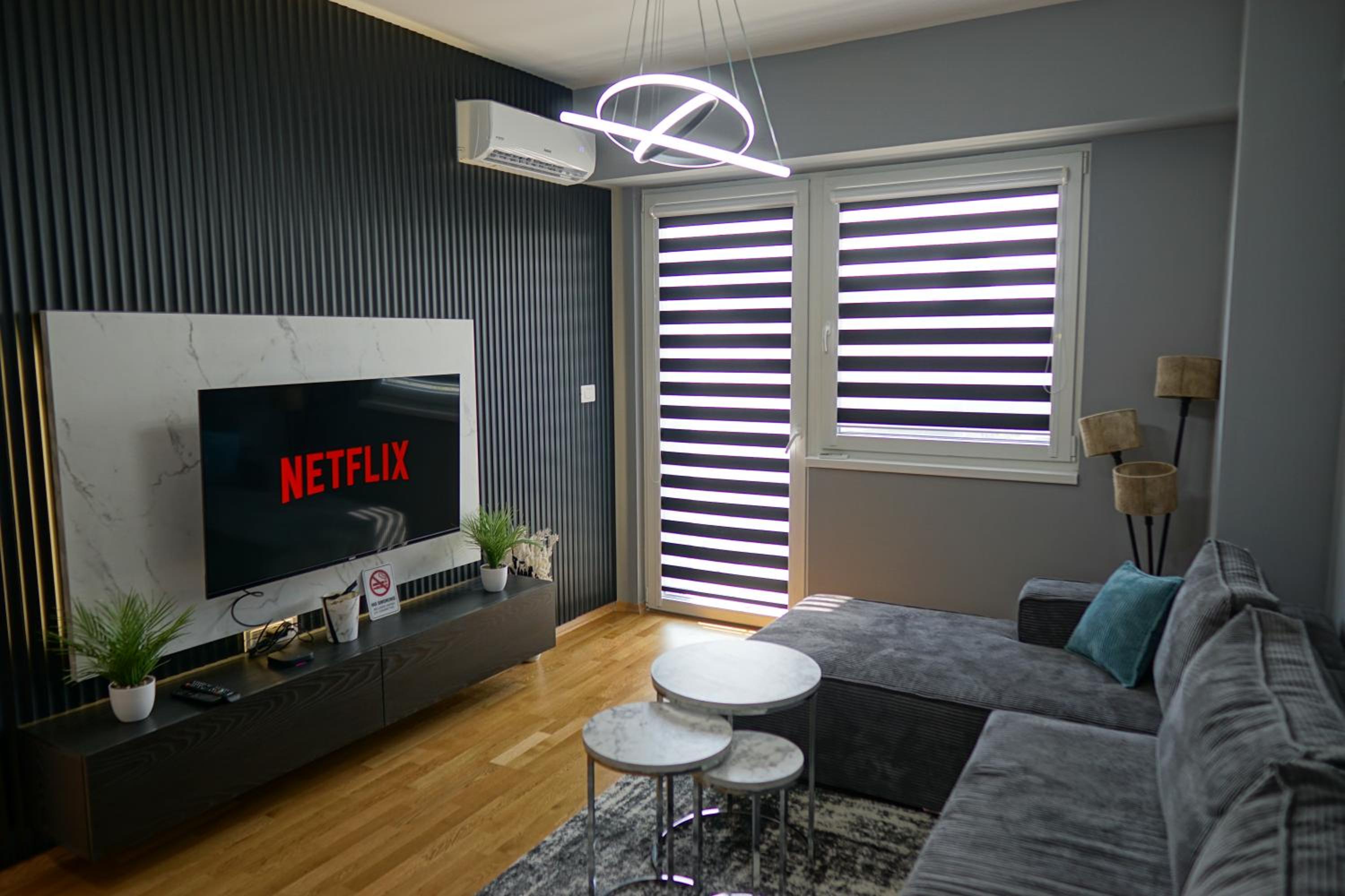 Aurora Apartment
