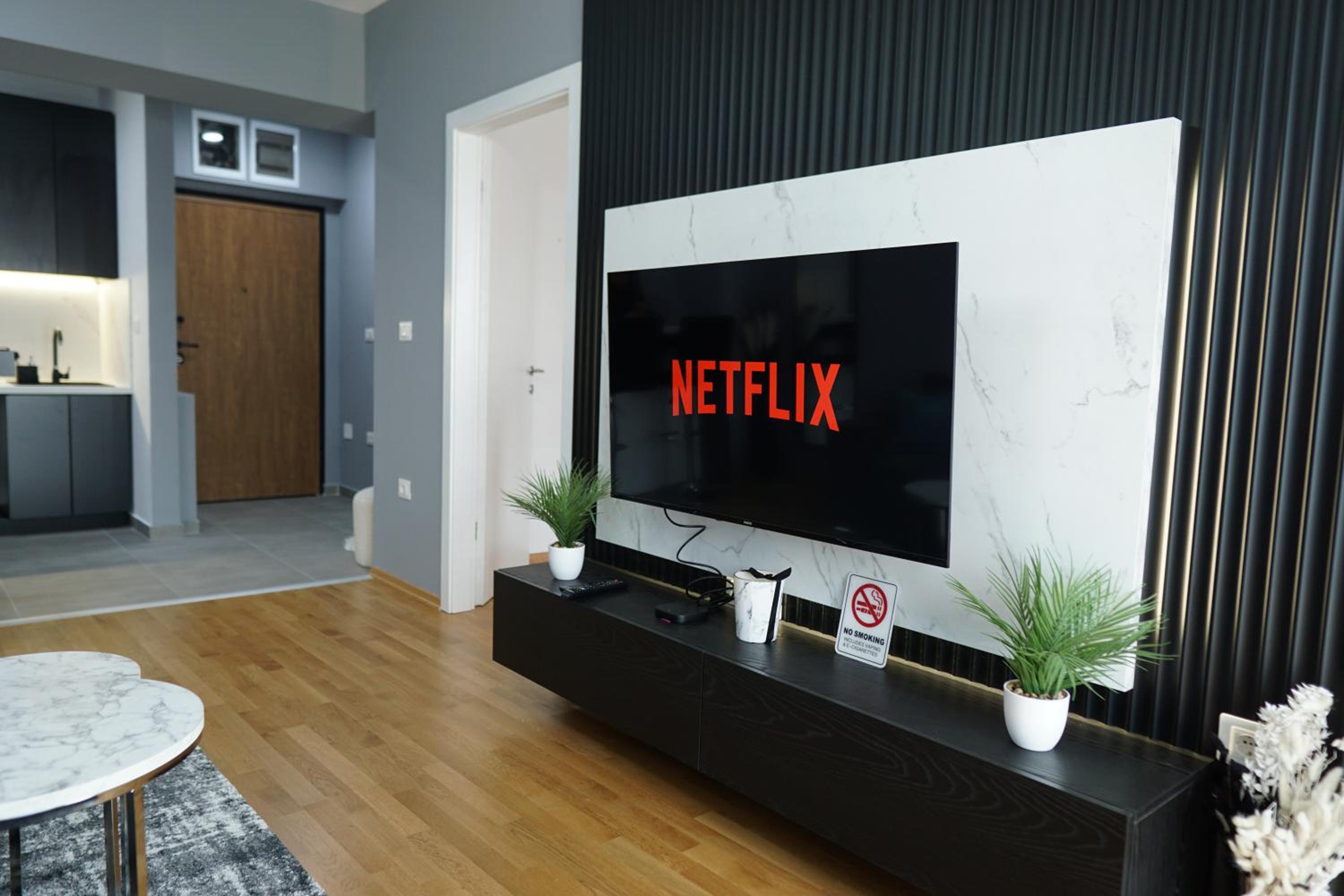Aurora Apartment